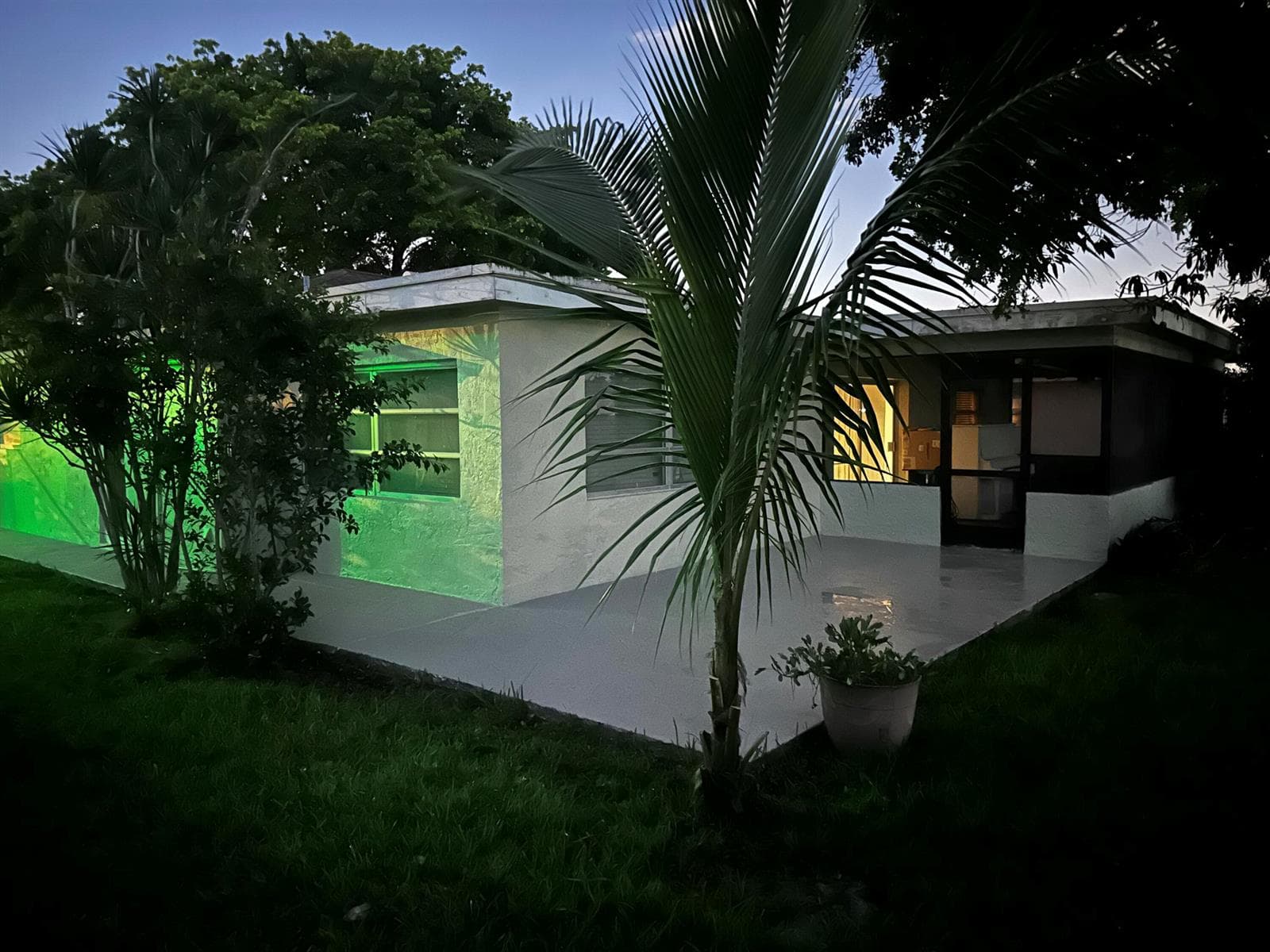 8211 NW 91st Avenue, Tamarac, FL 33321 photo 4