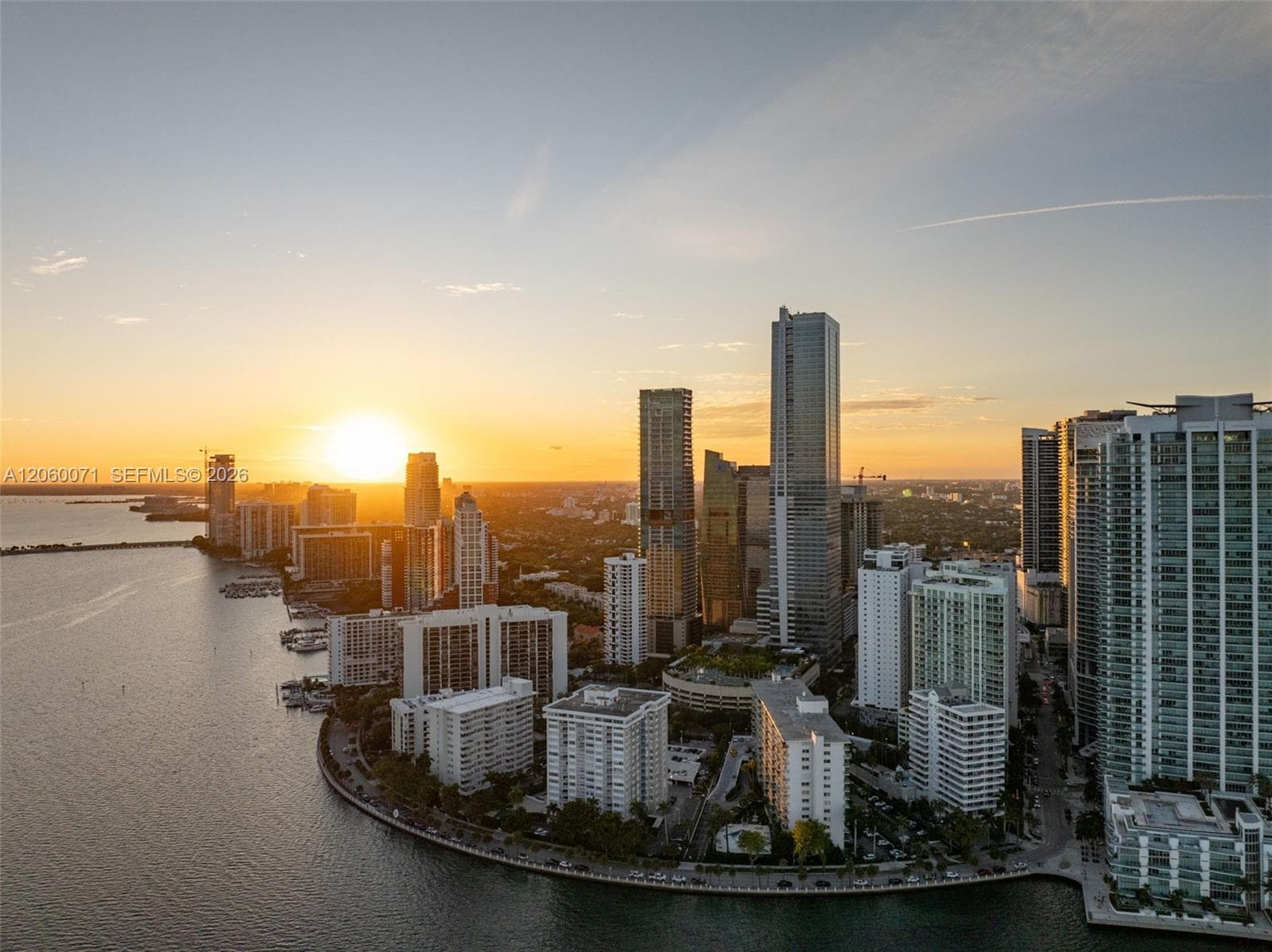 1435 Brickell Ave # 3212, Miami, FL 33131 photo 2