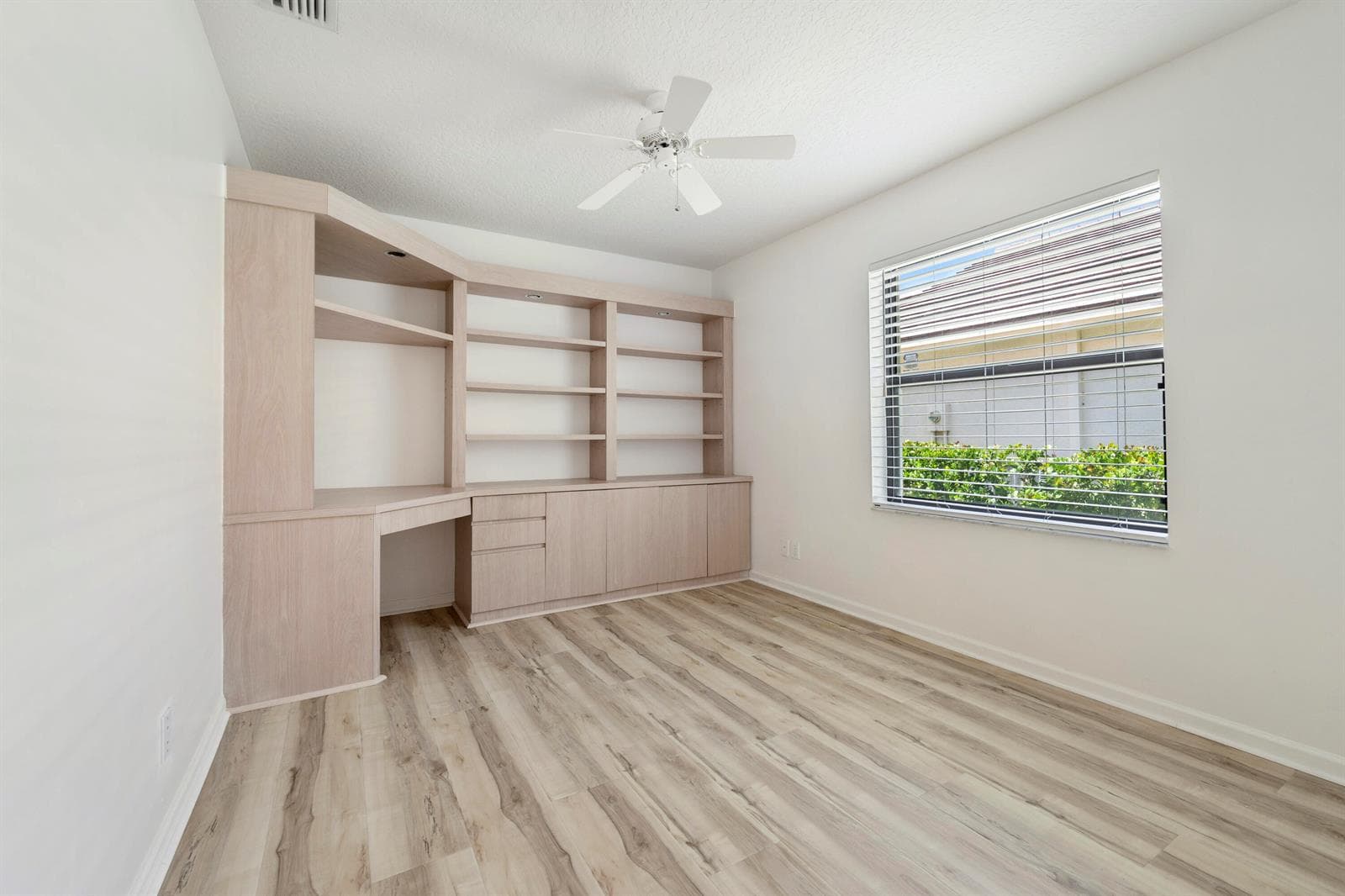 10430 Lexington Circle S, Boynton Beach, FL 33436 photo 5