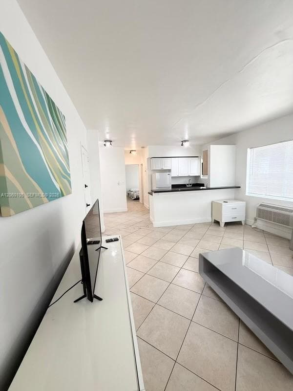 8011 Abbott Ave # 4, Miami Beach, FL 33141 photo 2