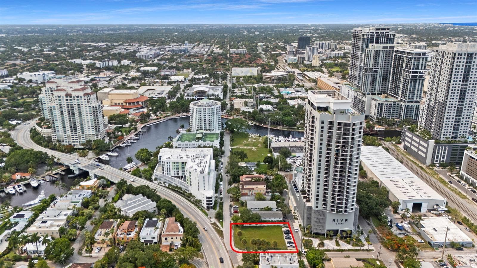 460 SW 4TH Avenue, Fort Lauderdale, FL 33315 photo 3