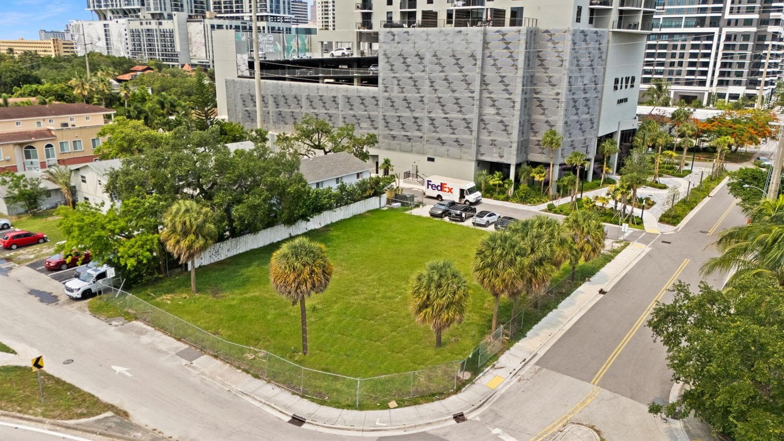 460 SW 4TH Avenue, Fort Lauderdale, FL 33315 photo 5