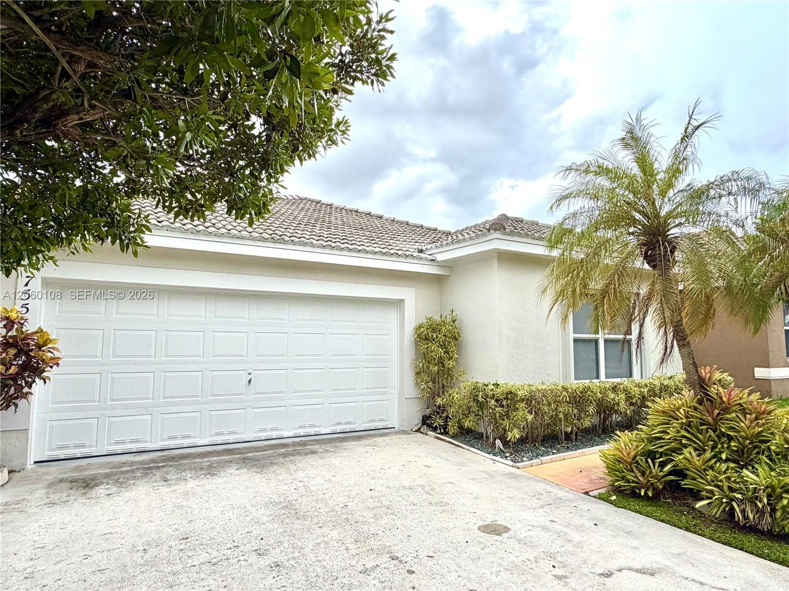 7557 SW 164th Ct, Miami, FL 33193