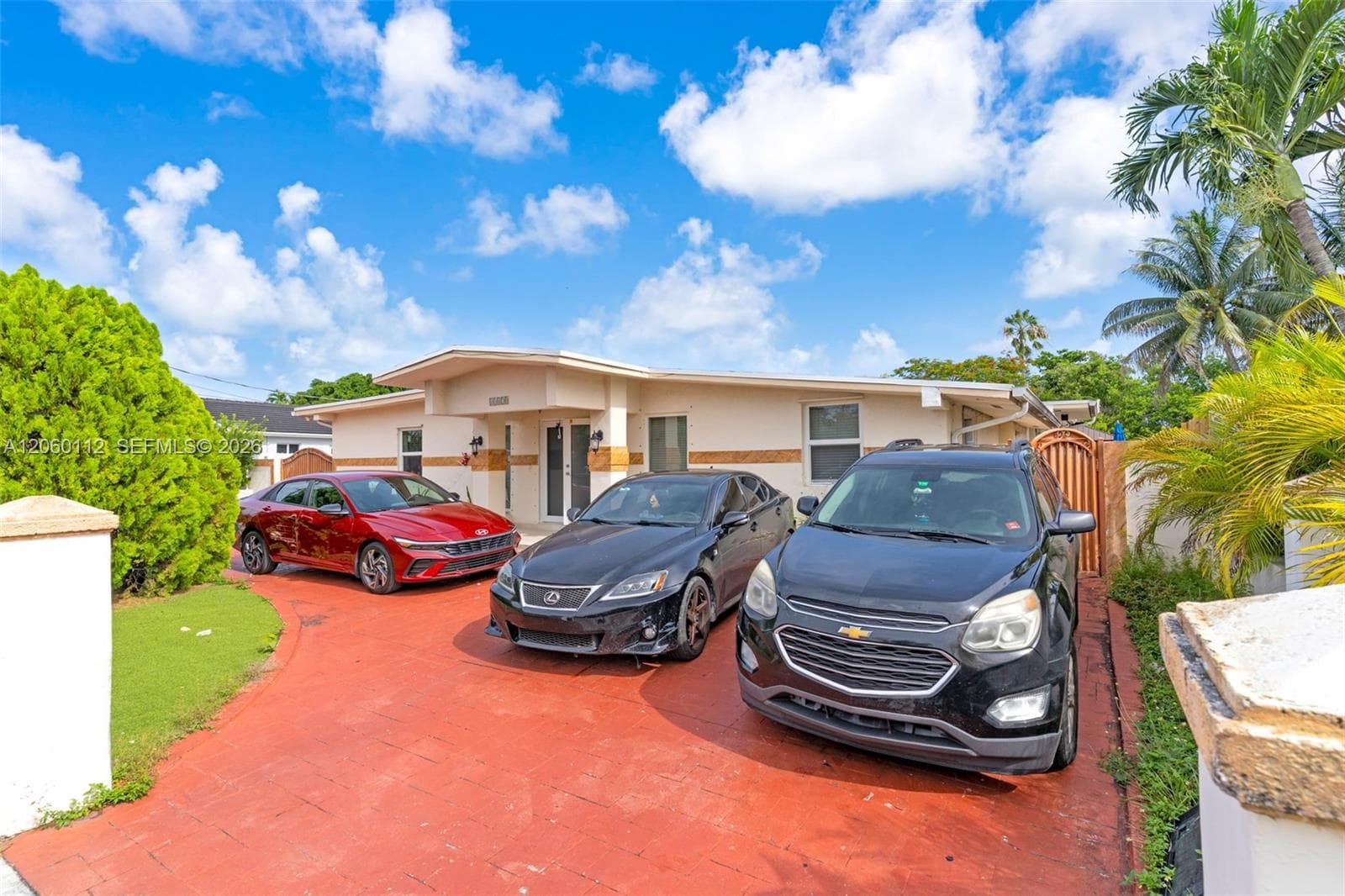 11470 SW 57th Ter, Miami, FL 33173 photo 2