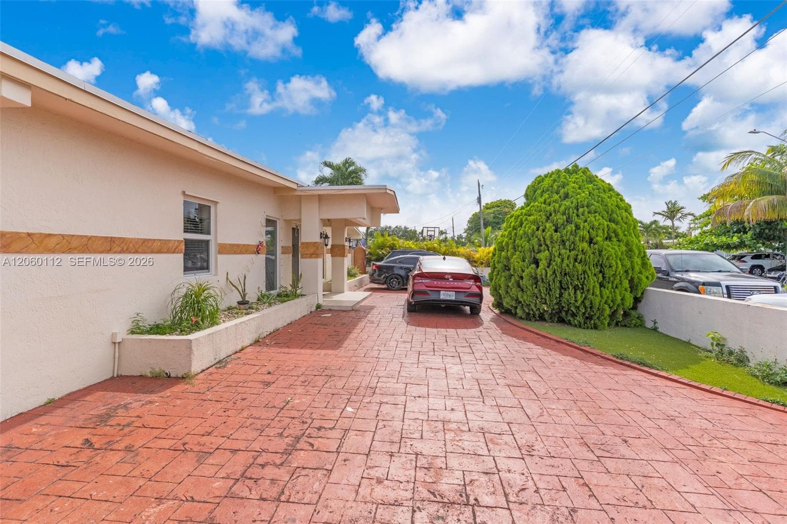 11470 SW 57th Ter, Miami, FL 33173 photo 3