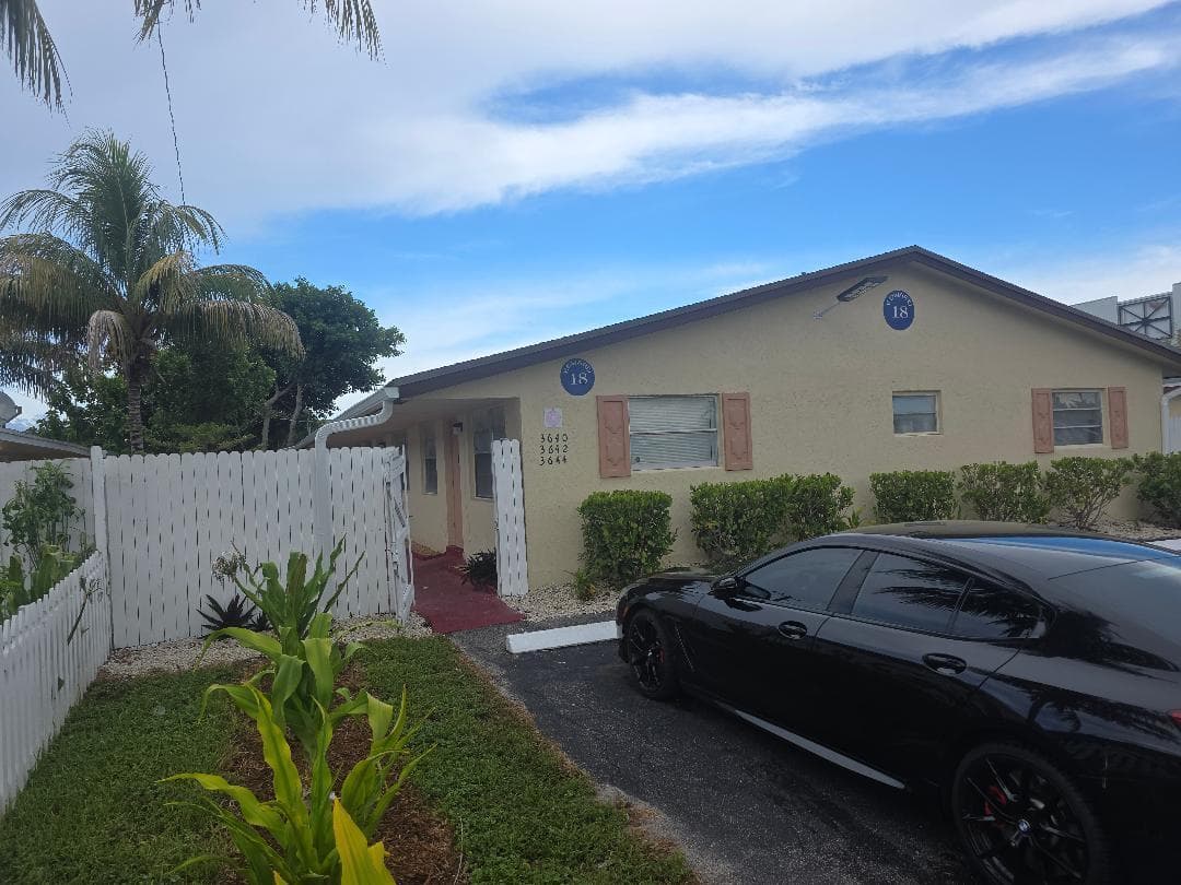 3640 NE 1st Avenue # 2, Oakland Park, FL 33334