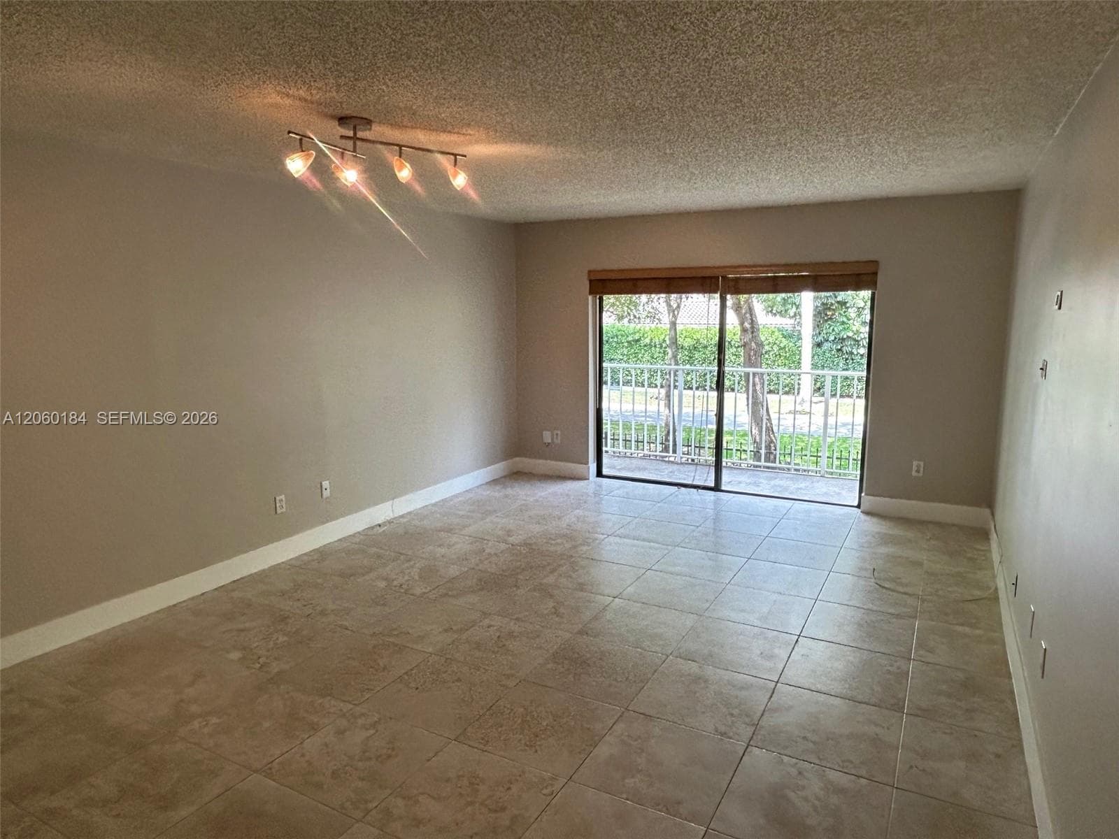 9301 SW 92nd Ave # C213, Miami, FL 33176 photo 2
