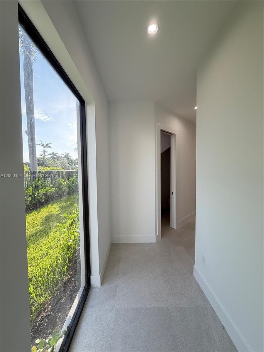 4664 SW 32nd Ave # 4664, Dania Beach, FL 33312 photo 3