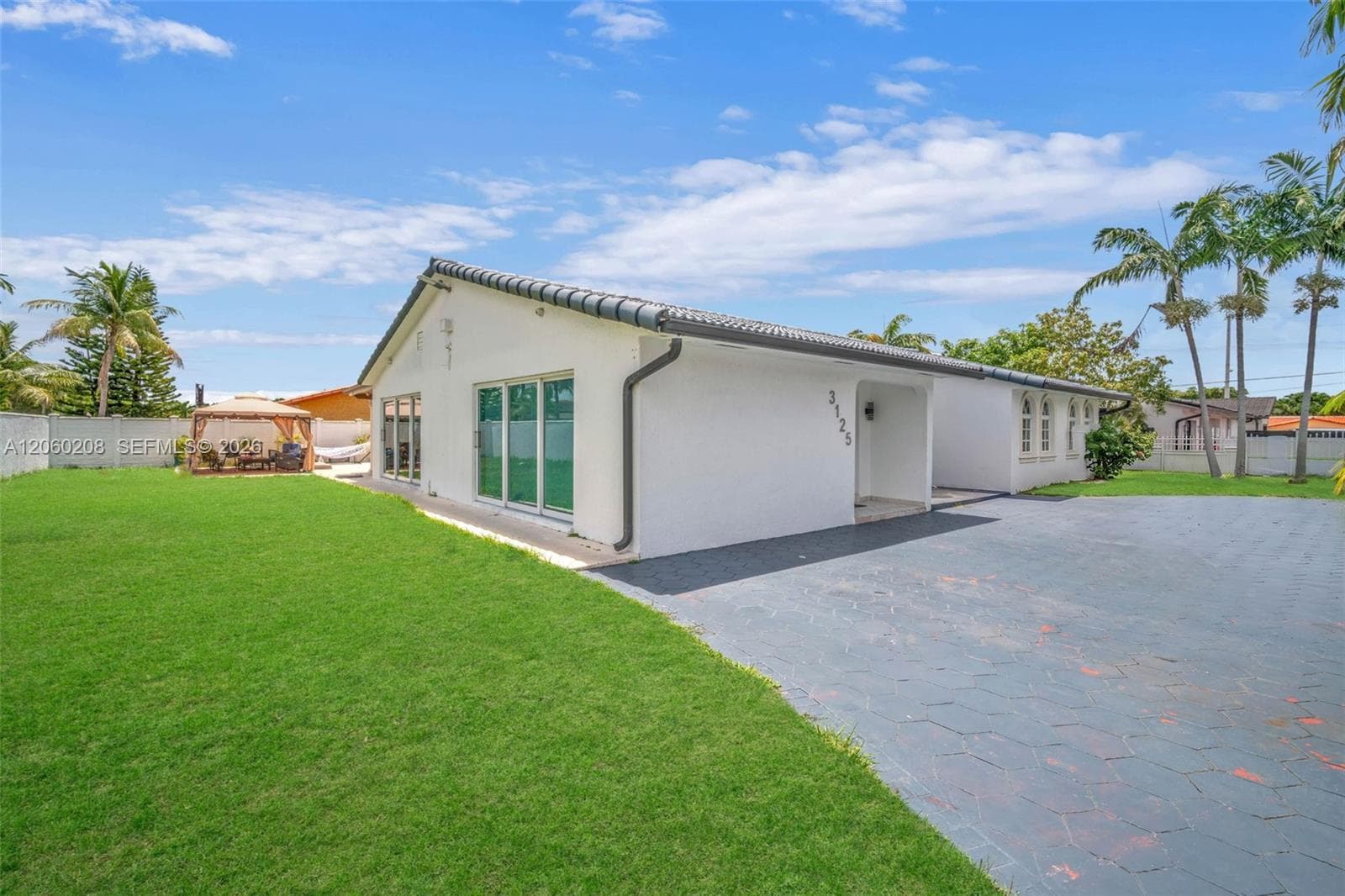 3125 SW 108th Ave, Miami, FL 33165 photo 4