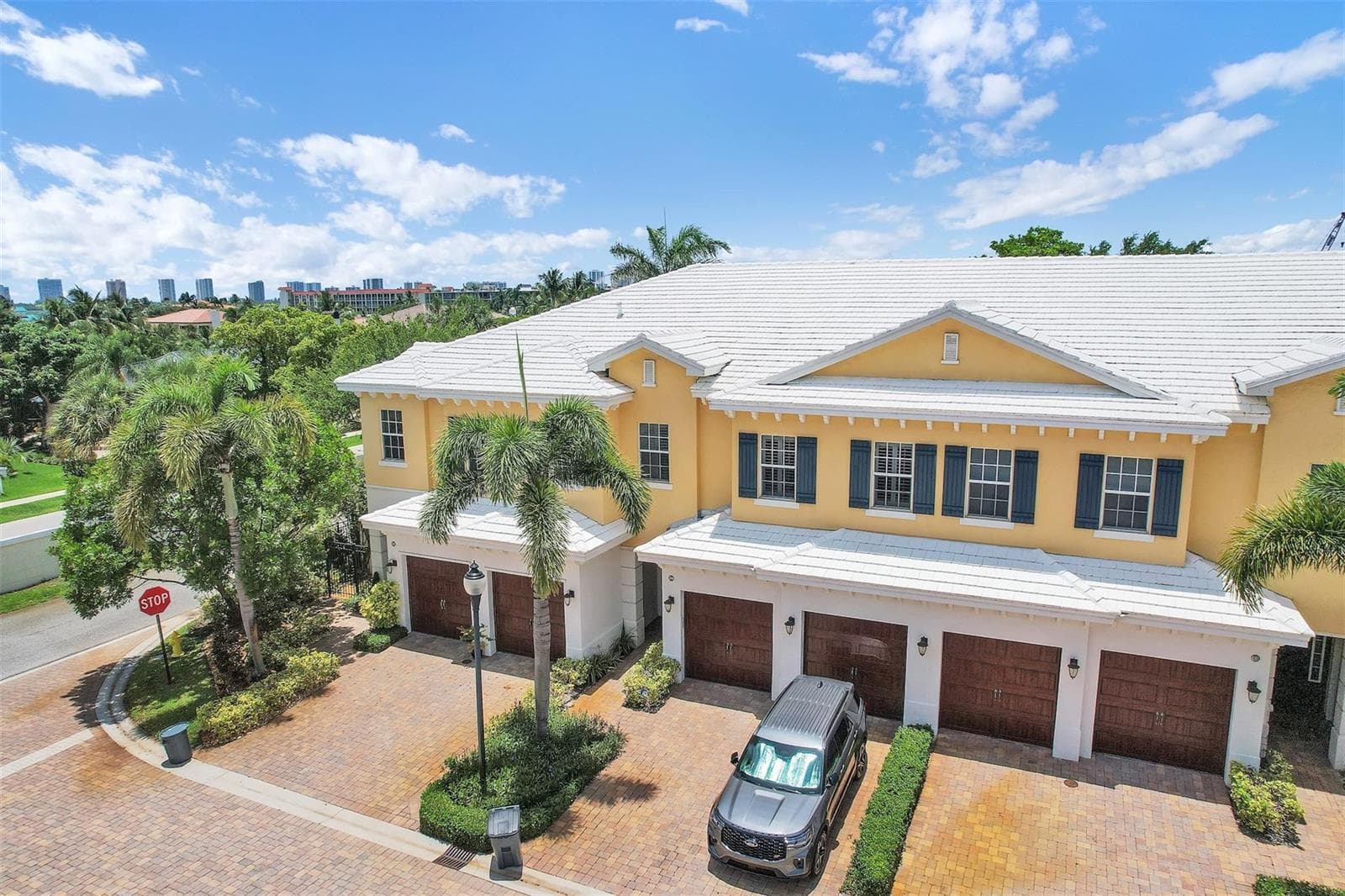 206 Mariner Court, North Palm Beach, FL 33408 photo 3