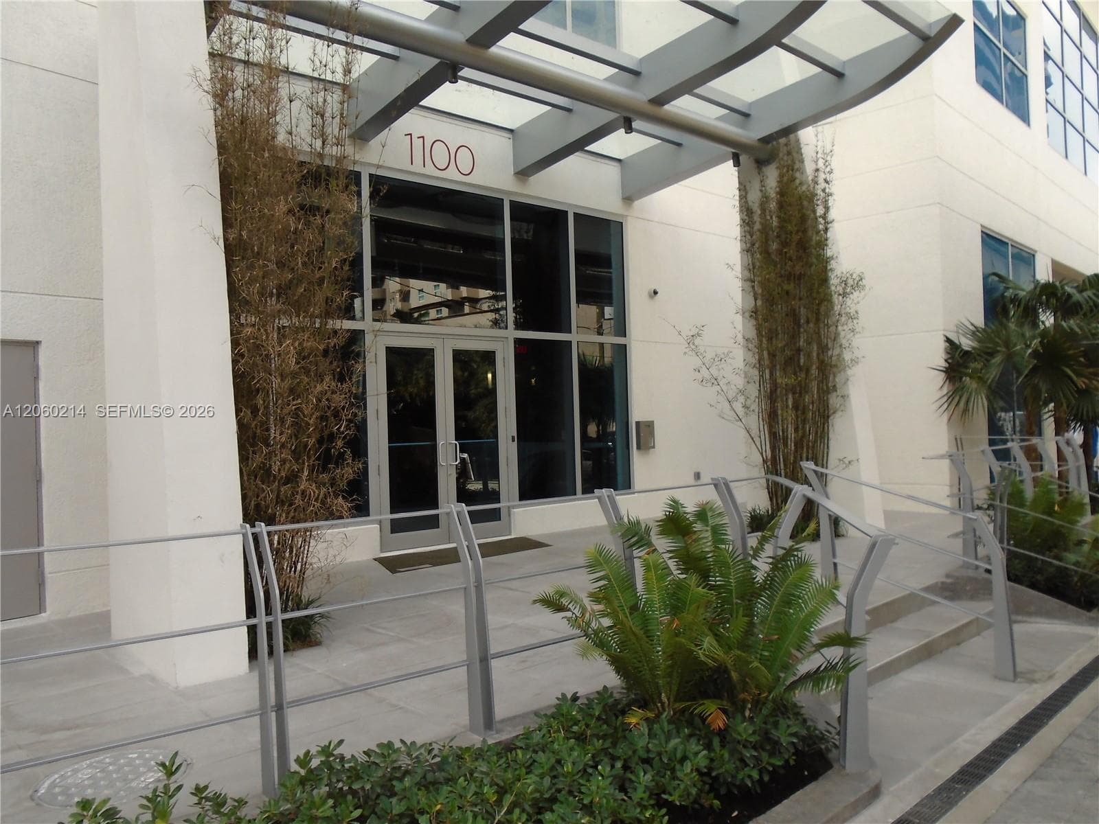 1100 S Miami Ave # 3305, Miami, FL 33130 photo 4