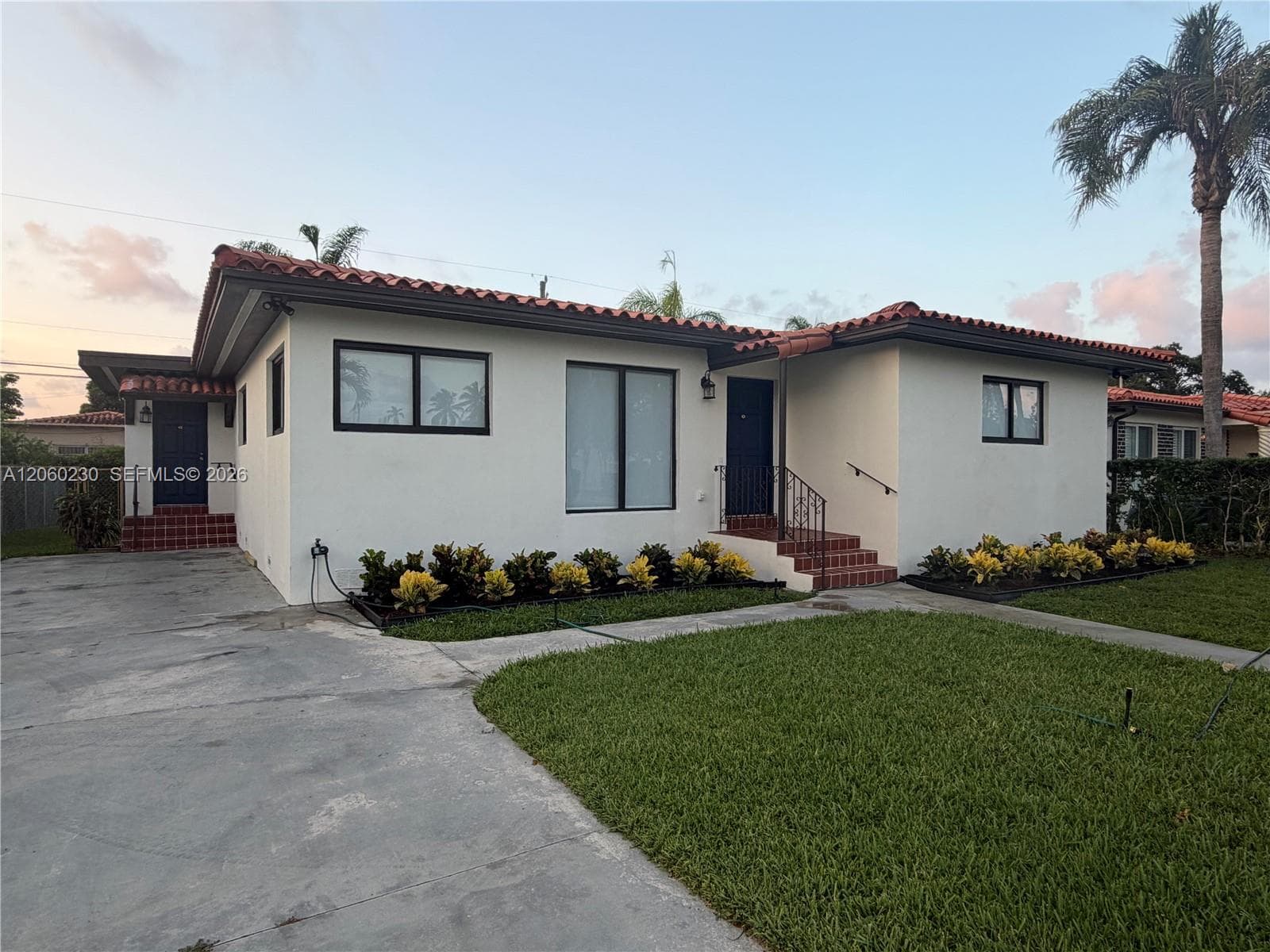 5171 SW 6th St, Miami, FL 33134 photo 2