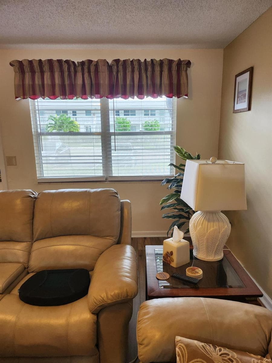 74 Newport Court E, Deerfield Beach, FL 33442 photo 3