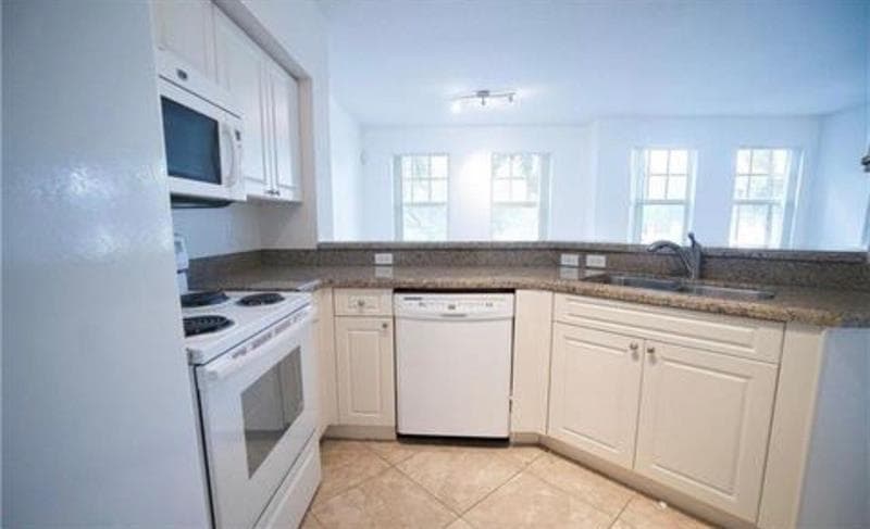 6540 W SAMPLE Road # 6540, Coral Springs, FL 33067 photo 3
