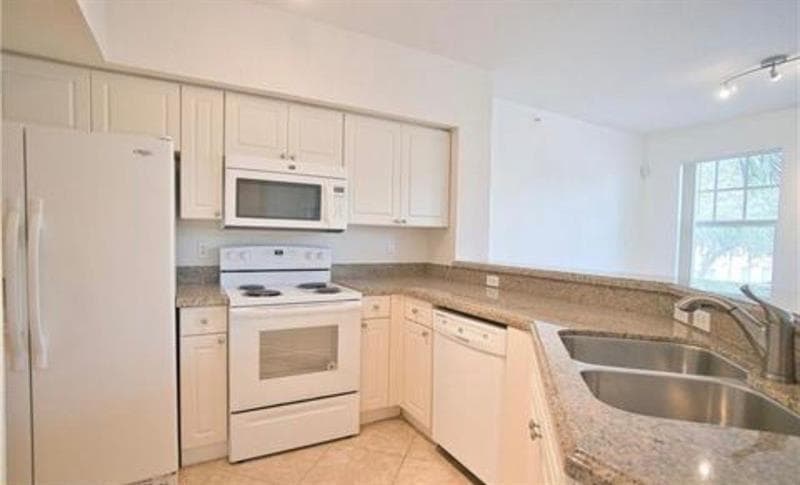 6540 W SAMPLE Road # 6540, Coral Springs, FL 33067 photo 5