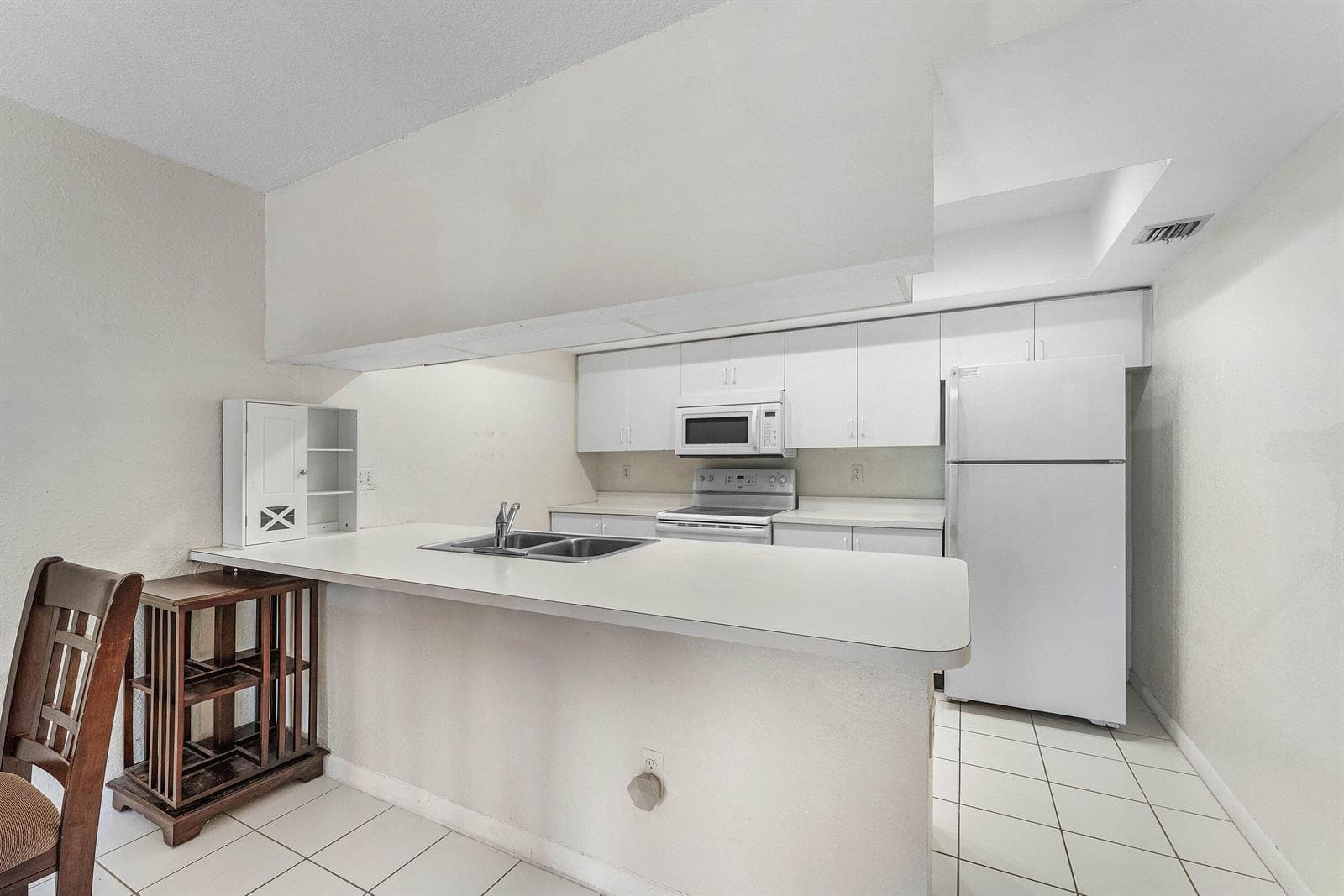 170 WATERSIDE Drive # 170, Hypoluxo, FL 33462 photo 4