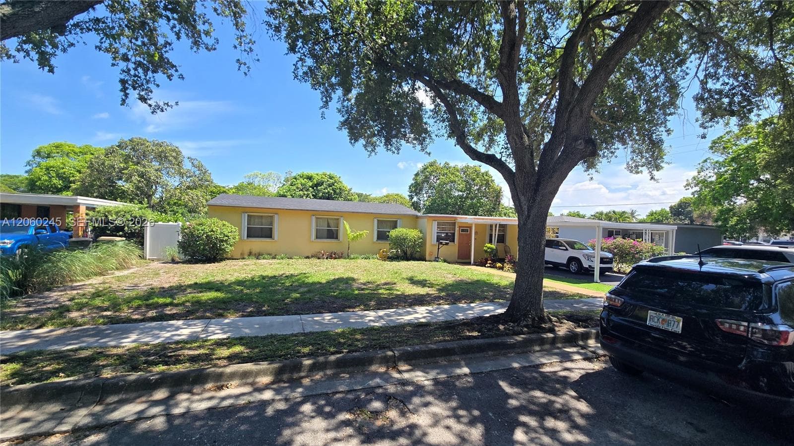 1680 NW 133rd St, North Miami, FL 33167 photo 2
