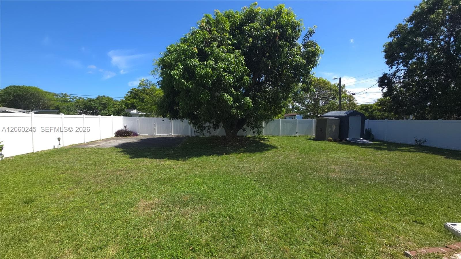 1680 NW 133rd St, North Miami, FL 33167 photo 4
