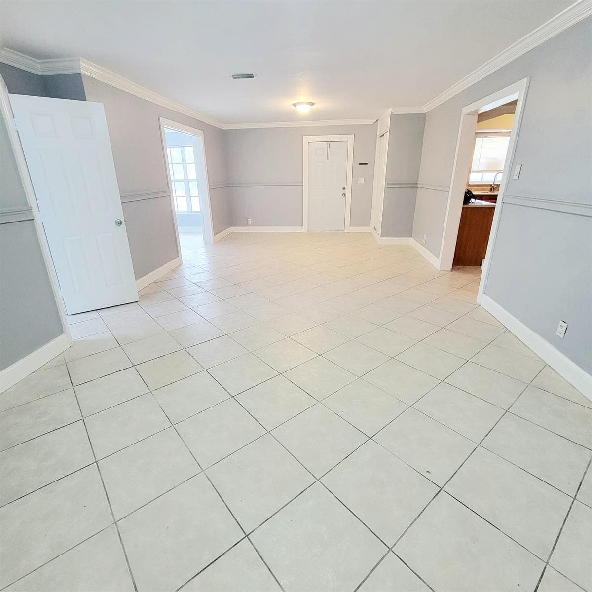 2021 NW 64th Avenue # Unit a, Sunrise, FL 33313 photo 5