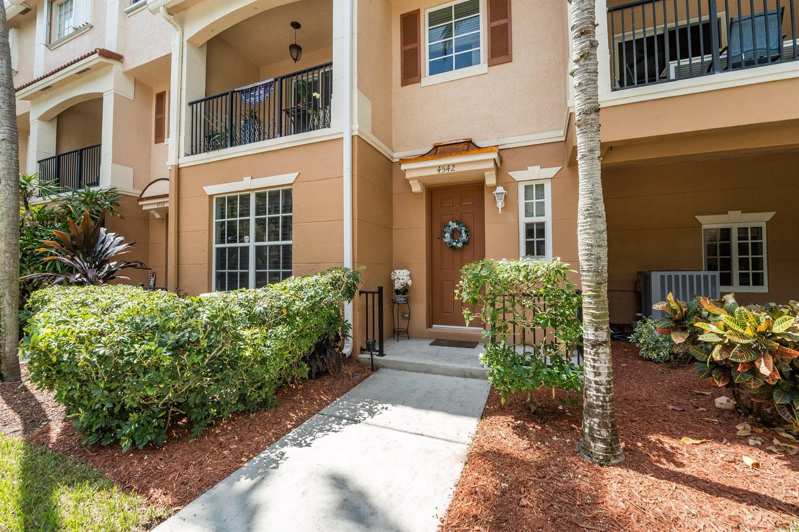 4542 Danson Way, Delray Beach, FL 33445 photo 4