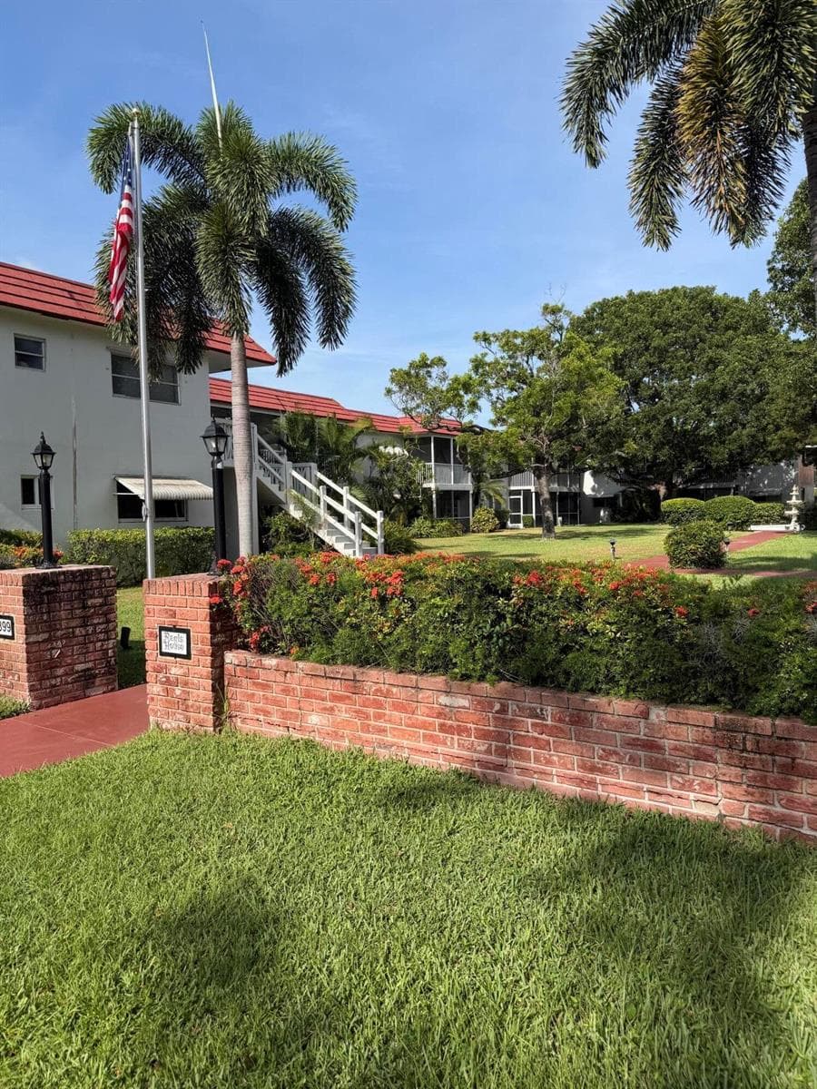 899 SE 2nd Avenue # 206, Deerfield Beach, FL 33441
