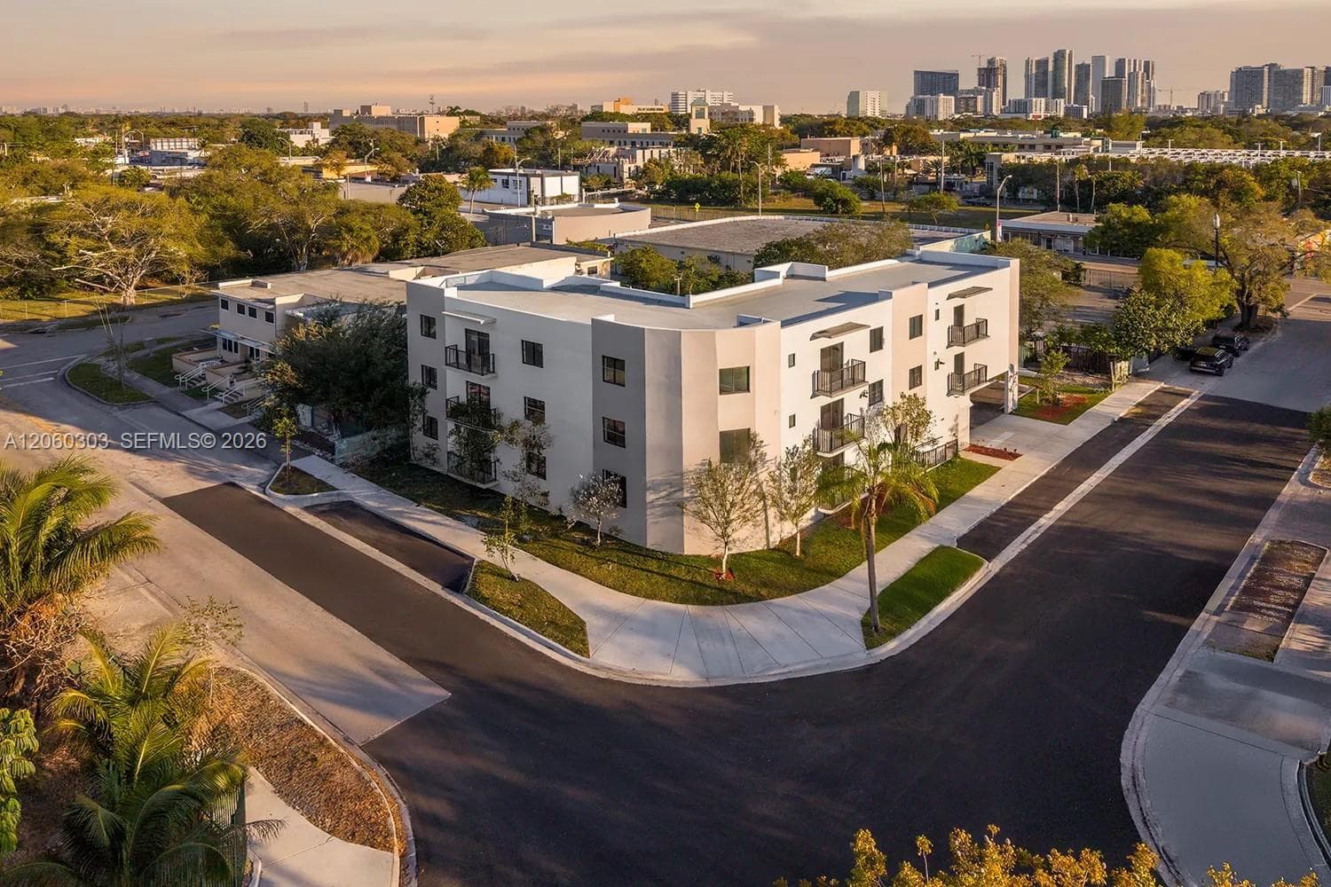 5423 NE MIAMI CT # 7, Miami, FL 33137