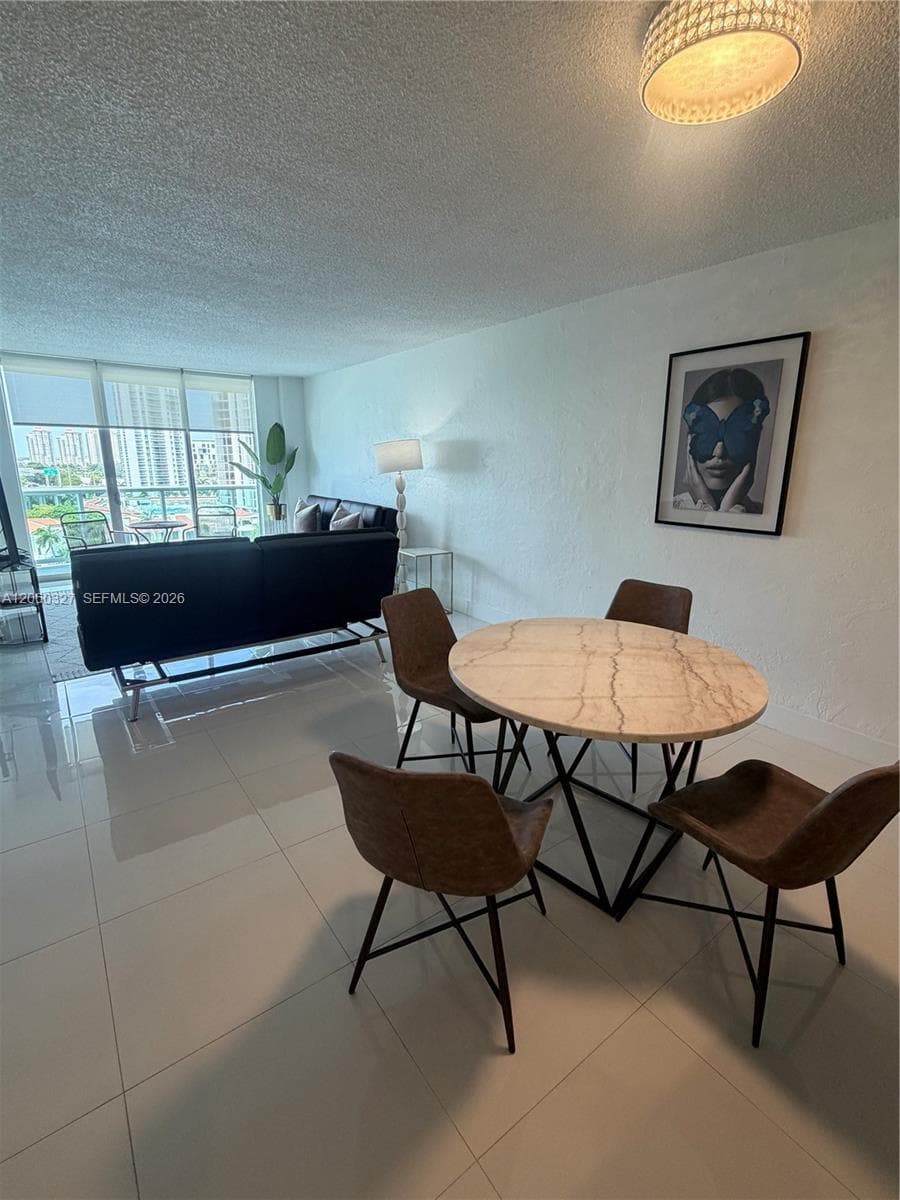 19390 Collins Ave # 1007, Sunny Isles Beach, FL 33160 photo 4