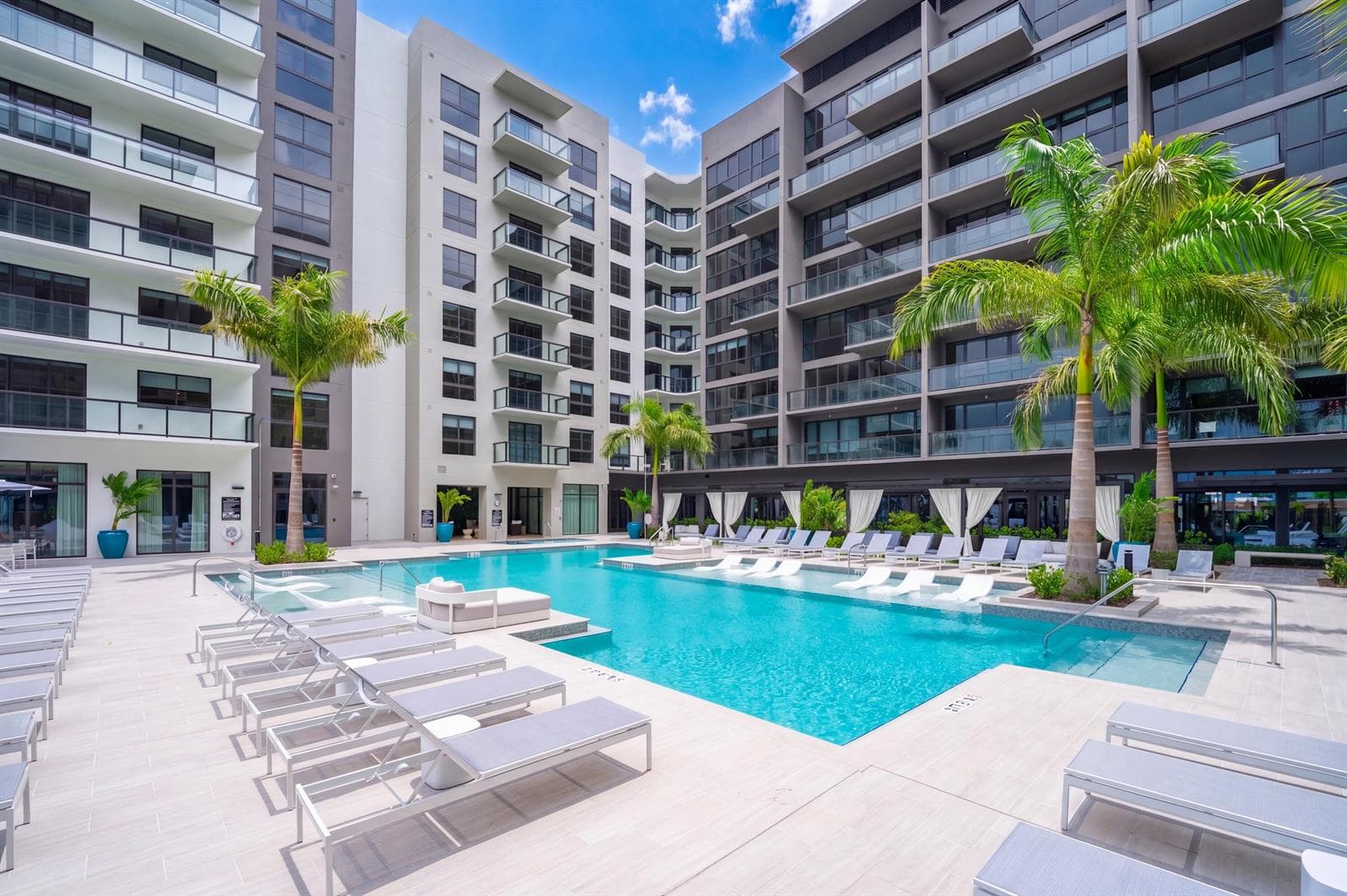 1650 NE 124th Street # PH24, North Miami, FL 33181 photo 4