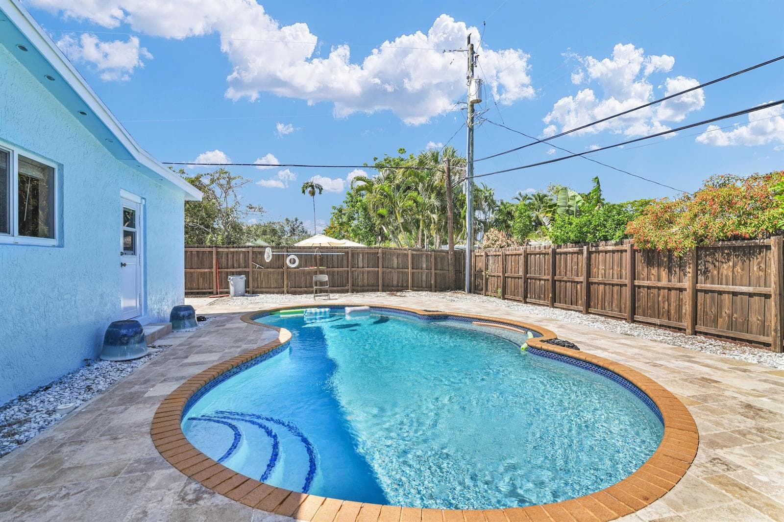 1218 SW 2ND Avenue, Pompano Beach, FL 33060 photo 2