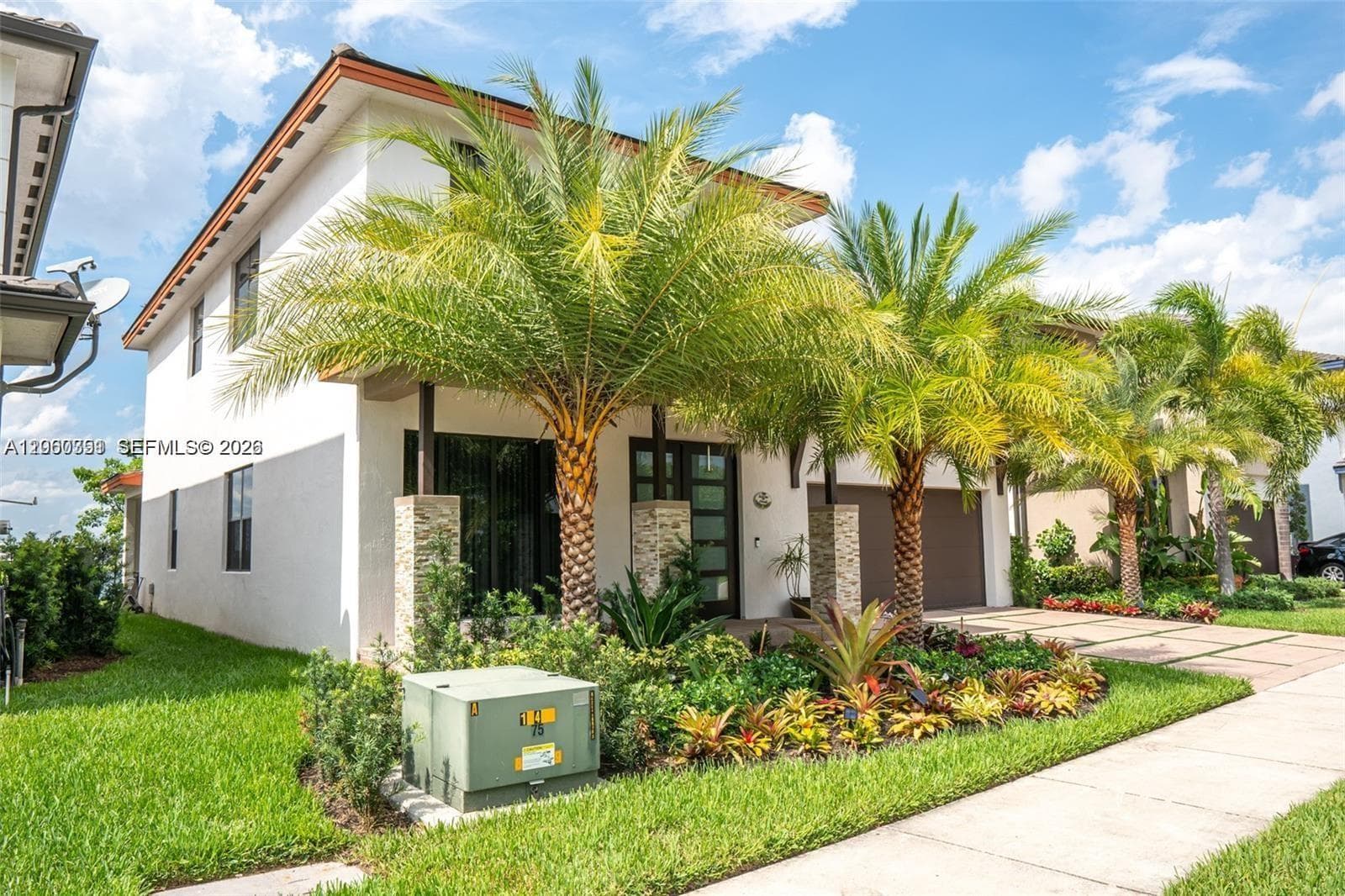 8981 NW 154th Ter # 8981, Miami Lakes, FL 33018 photo 2