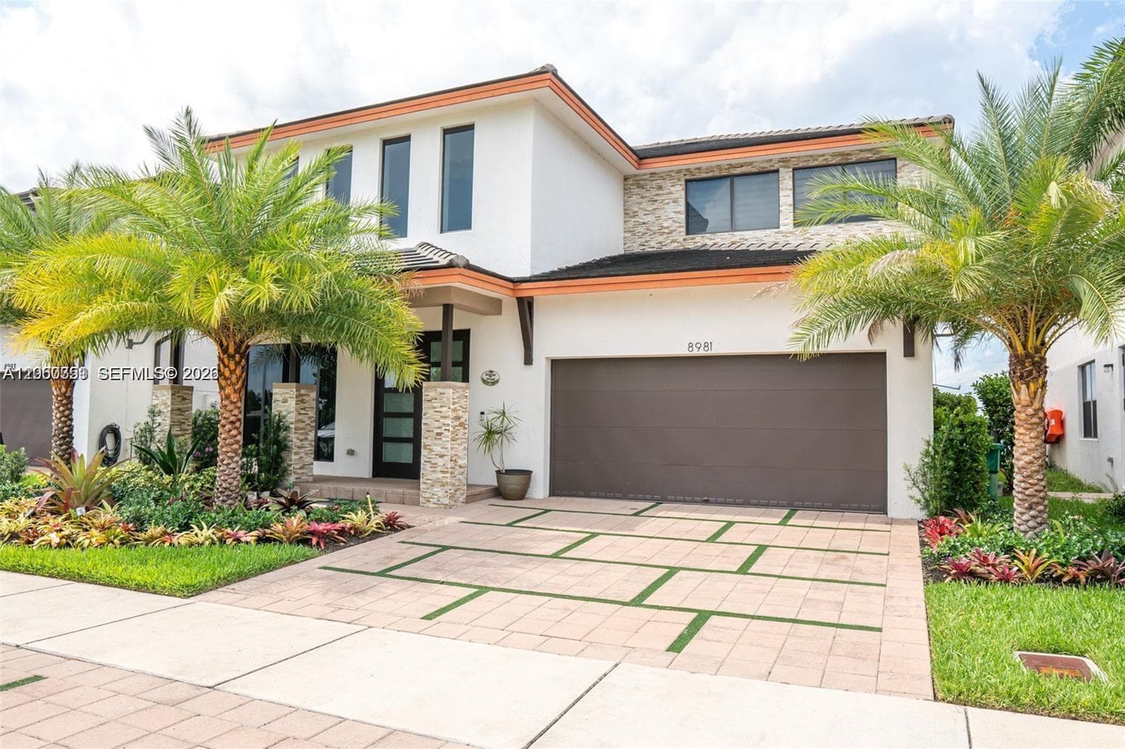 8981 NW 154th Ter # 8981, Miami Lakes, FL 33018