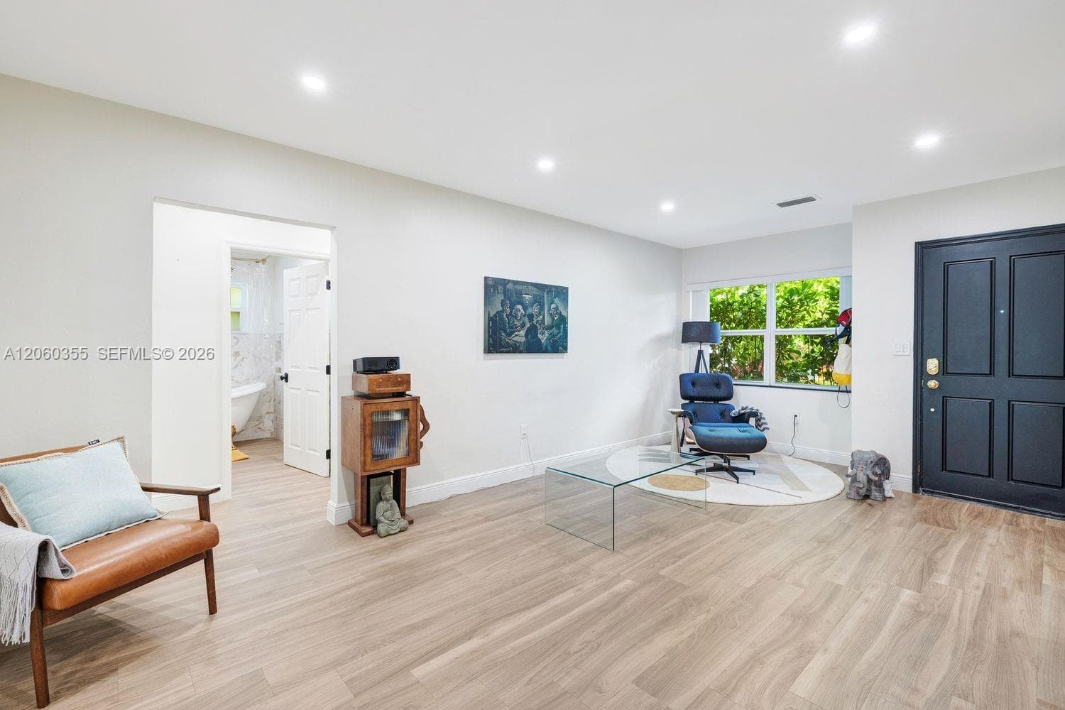 815 Monterey St, Coral Gables, FL 33134 photo 3