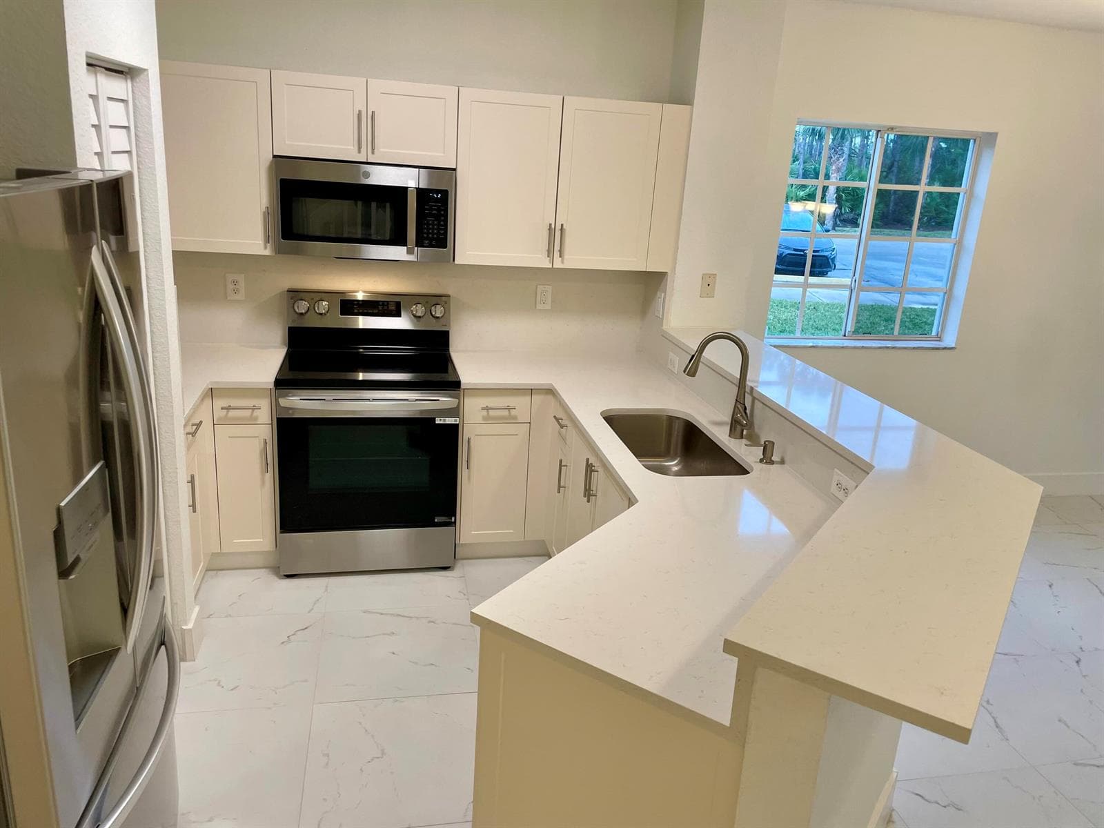 4987 SE Mariner Garden Circle SE, Stuart, FL 34997 photo 5