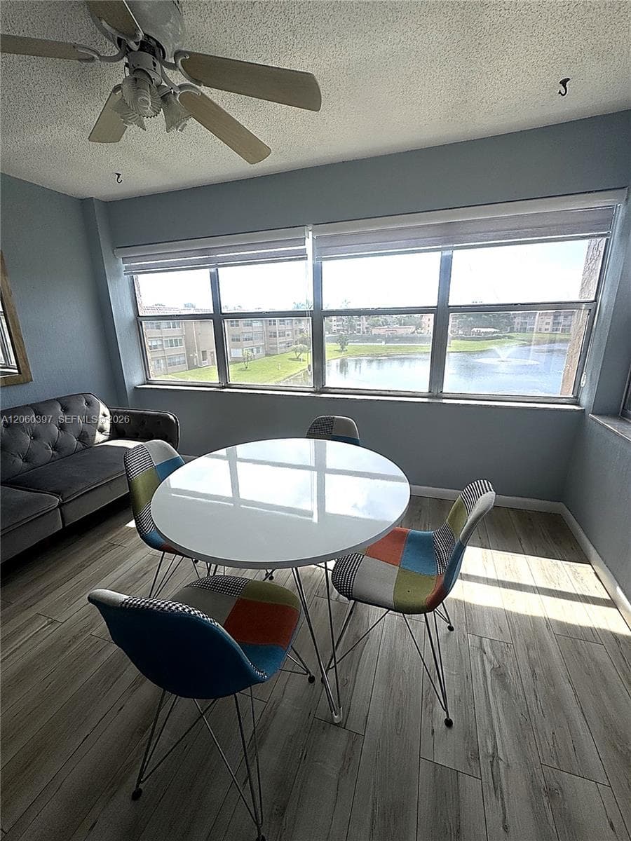 9580 Sunrise Lakes Blvd # 304, Sunrise, FL 33322 photo 5