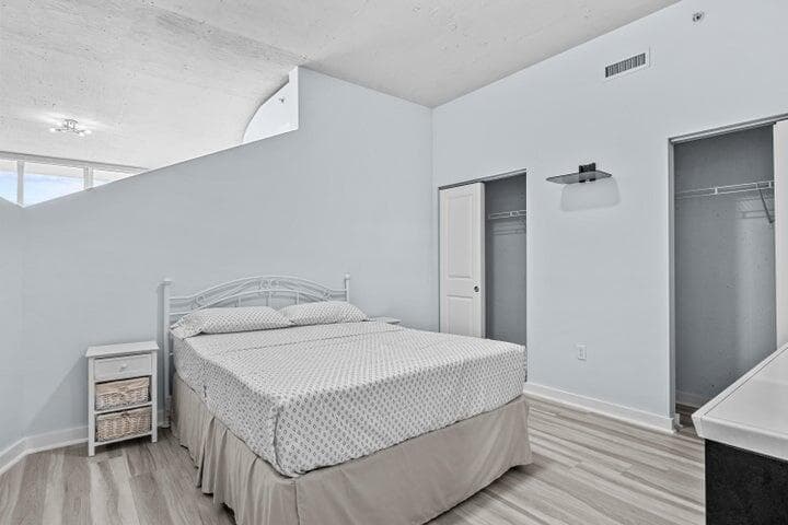 300 S AUSTRALIAN Avenue # 808, West Palm Beach, FL 33401 photo 3