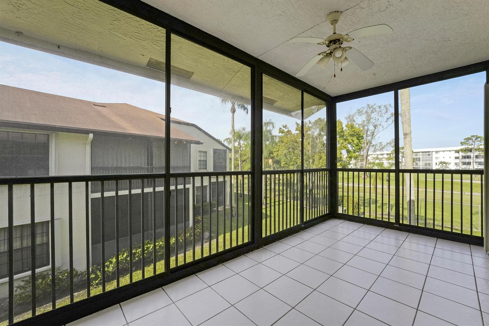 3254 Jog Park Drive, FL 33467 photo 2