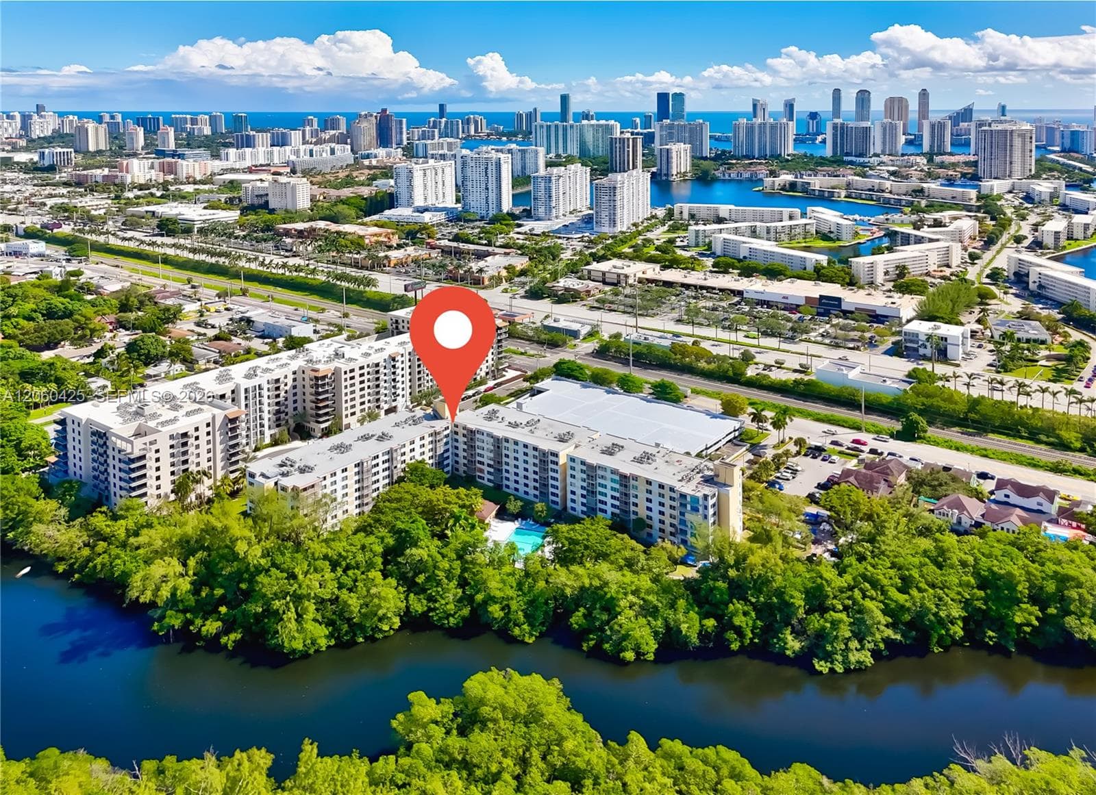 17890 W Dixie Hwy # 203, North Miami Beach, FL 33160 photo 4