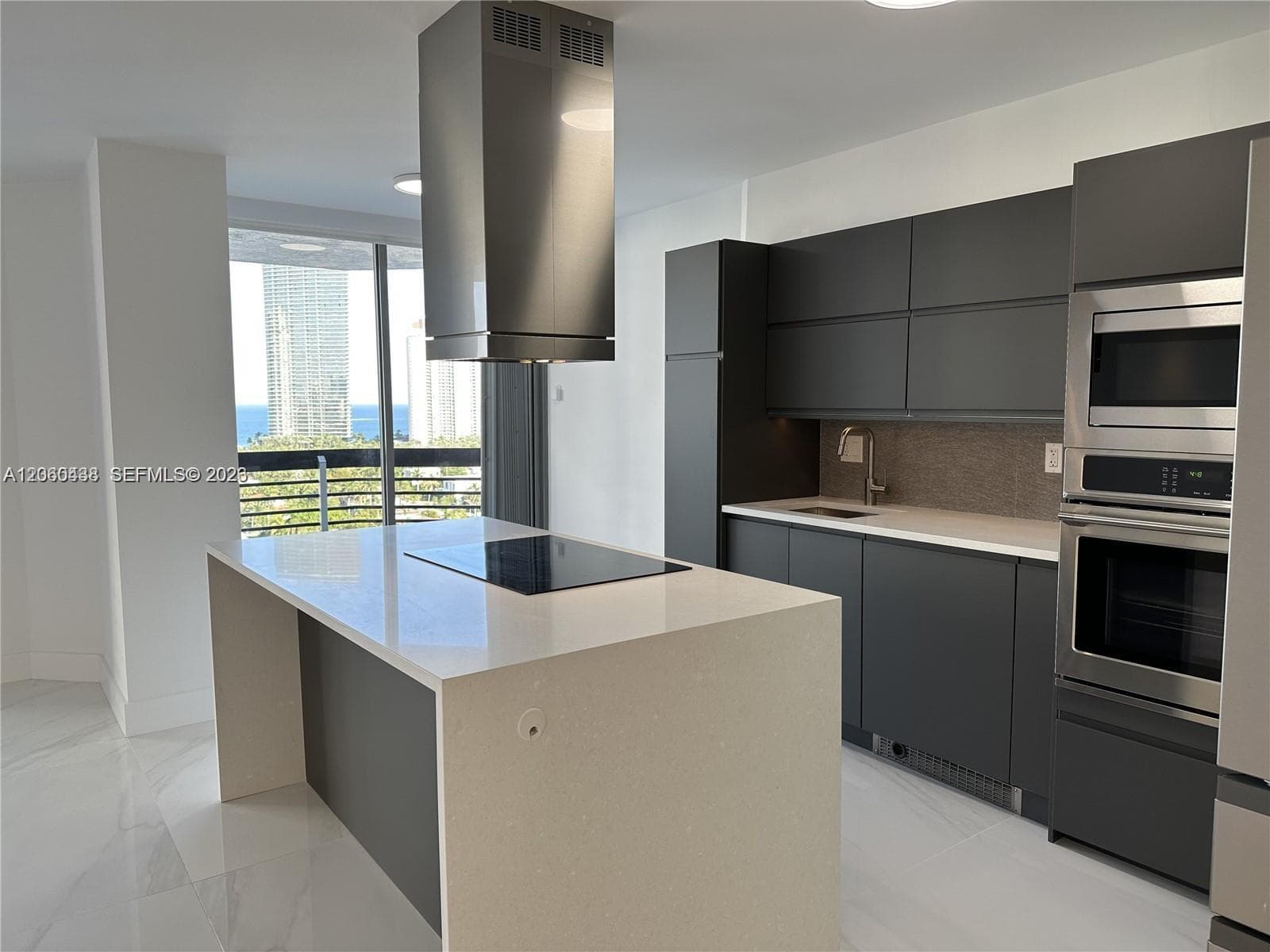 19101 NE 36th Ct # 1811, Aventura, FL 33180 photo 3