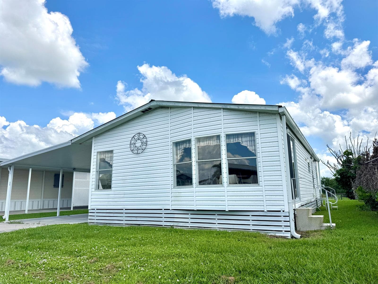 1601 US HIGHWAY 441 SE # 34, Okeechobee, FL 34974 photo 2