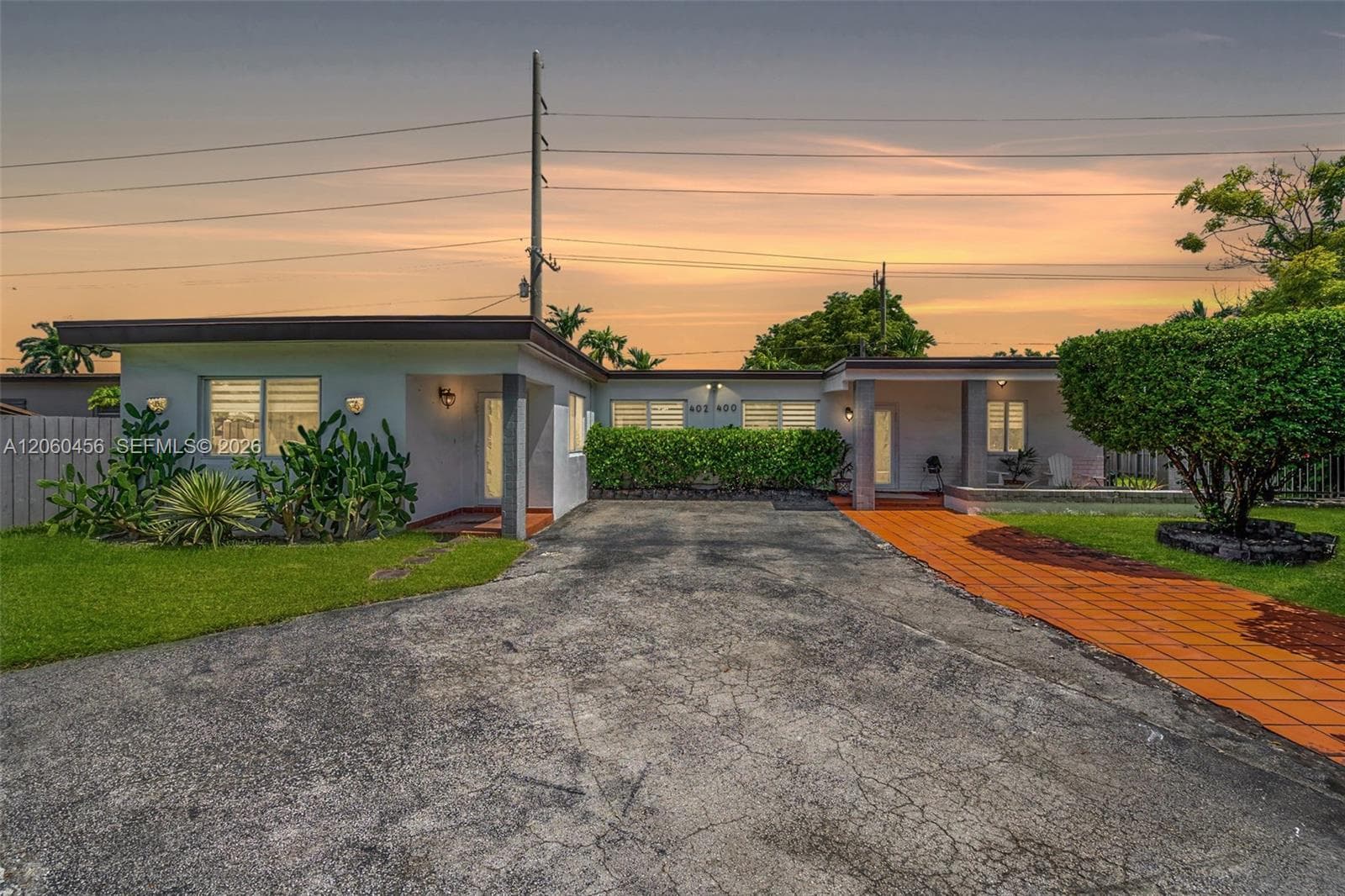 400 Central Blvd, Miami, FL 33144