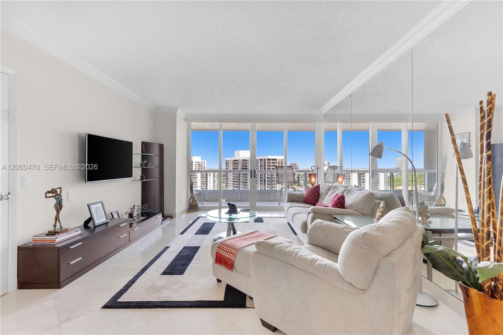 21055 Yacht Club Dr # 1804, Aventura, FL 33180