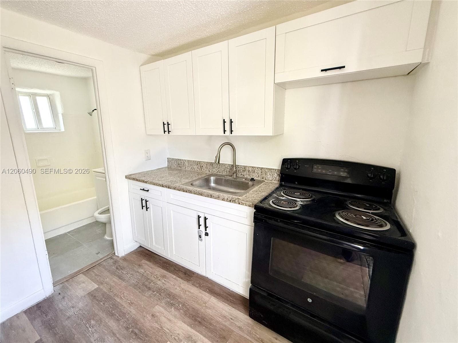 2160 NW 29th St # 6, Oakland Park, FL 33311 photo 3
