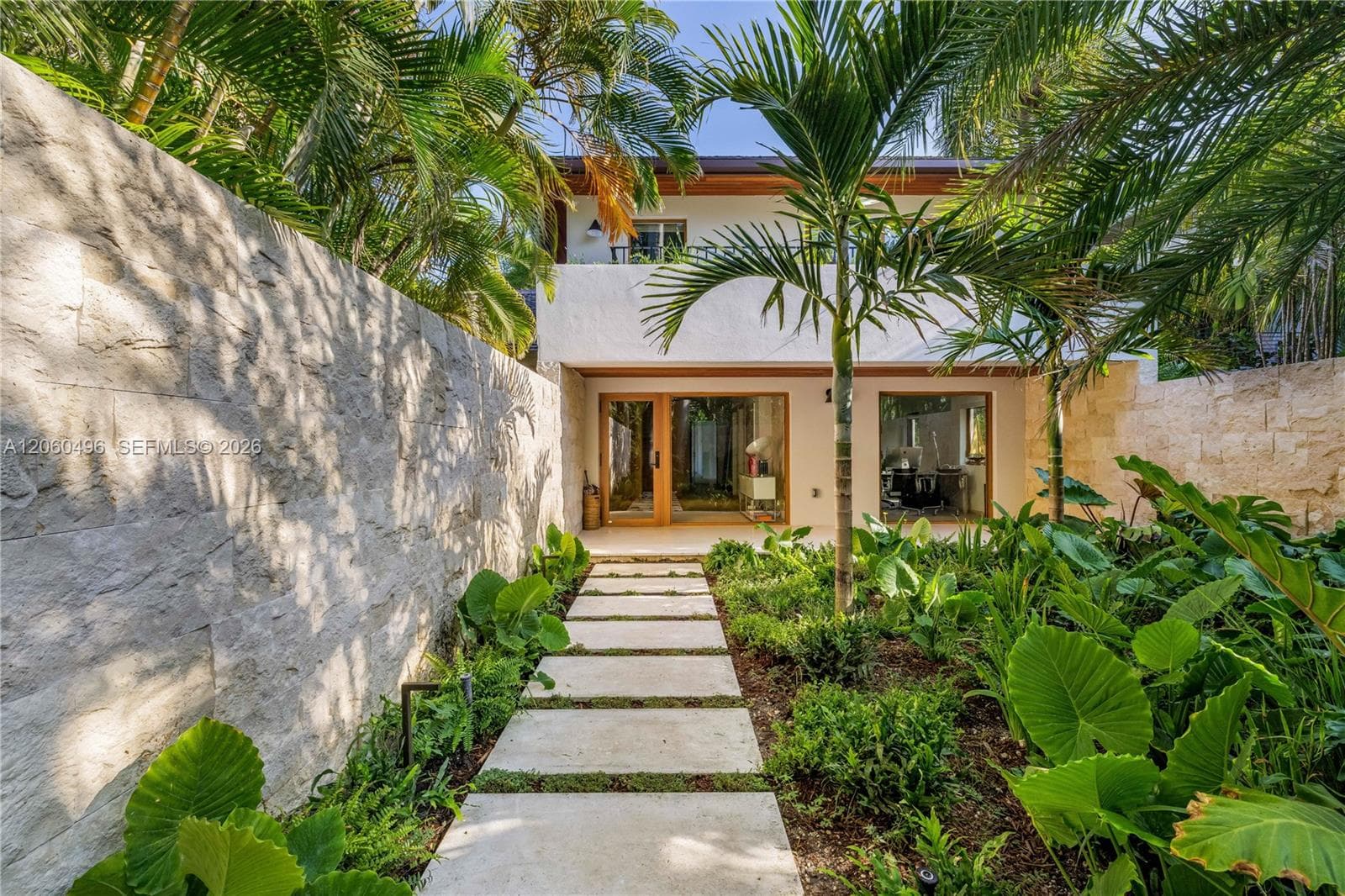 3600 Stewart Ave, Miami, FL 33133