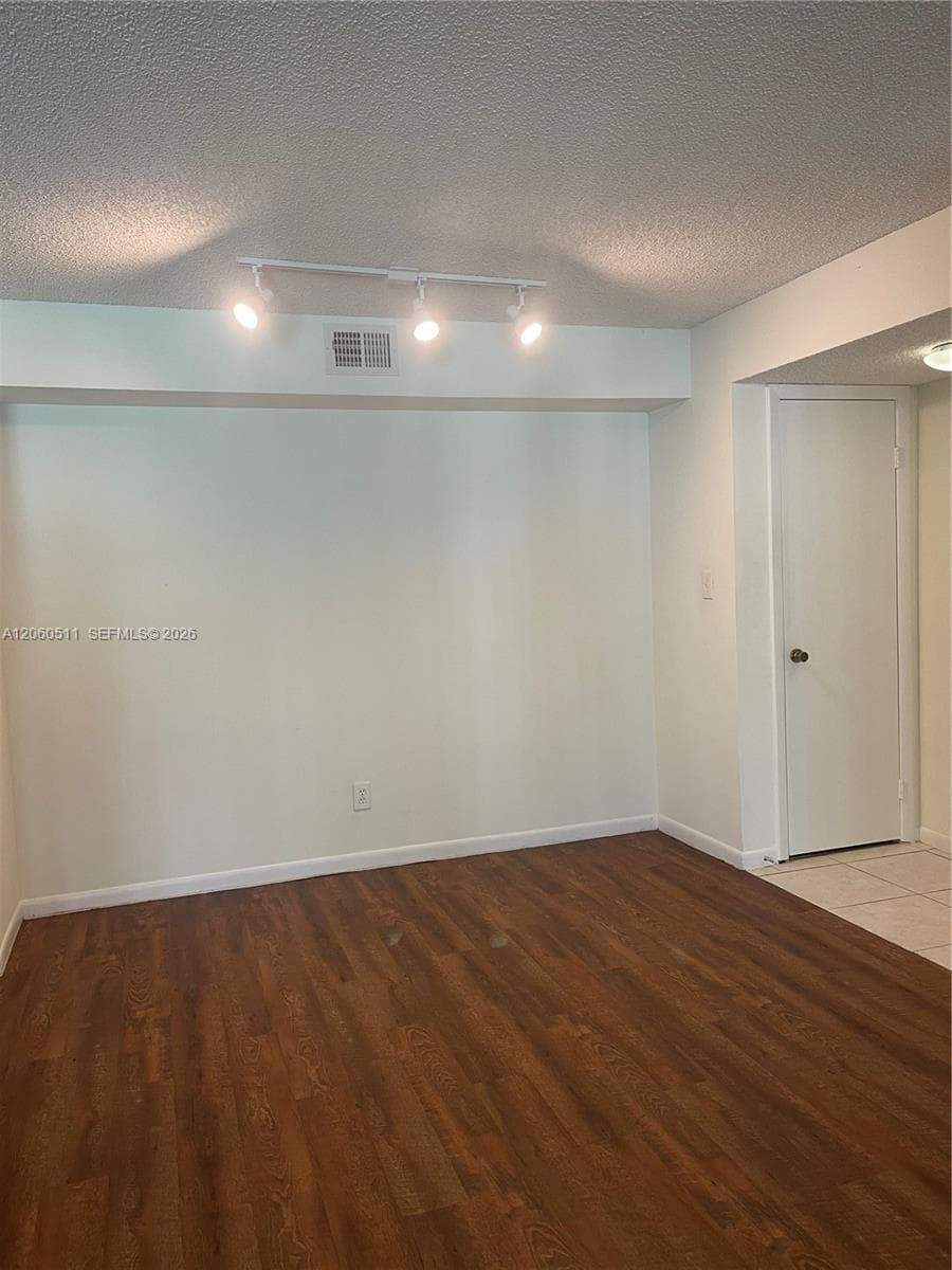 510 S Park Rd # 22-10, Hollywood, FL 33021 photo 5