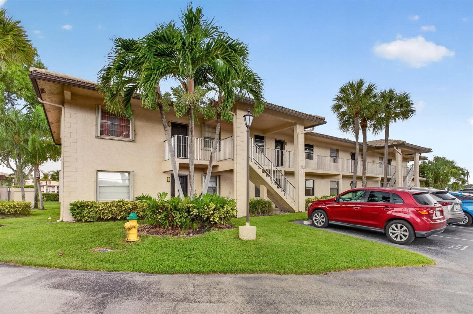 5540 Lakeside Drive # 102, Margate, FL 33063
