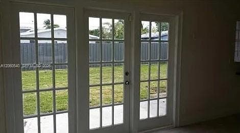 709 NE 16th St, Fort Lauderdale, FL 33304 photo 3