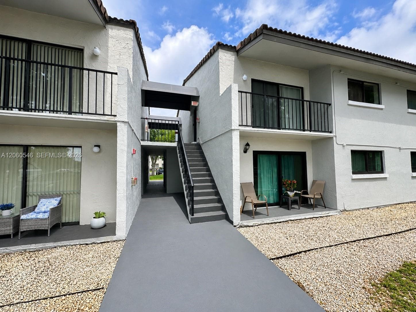 7095 NW 179th St # 209, Hialeah, FL 33015 photo 4