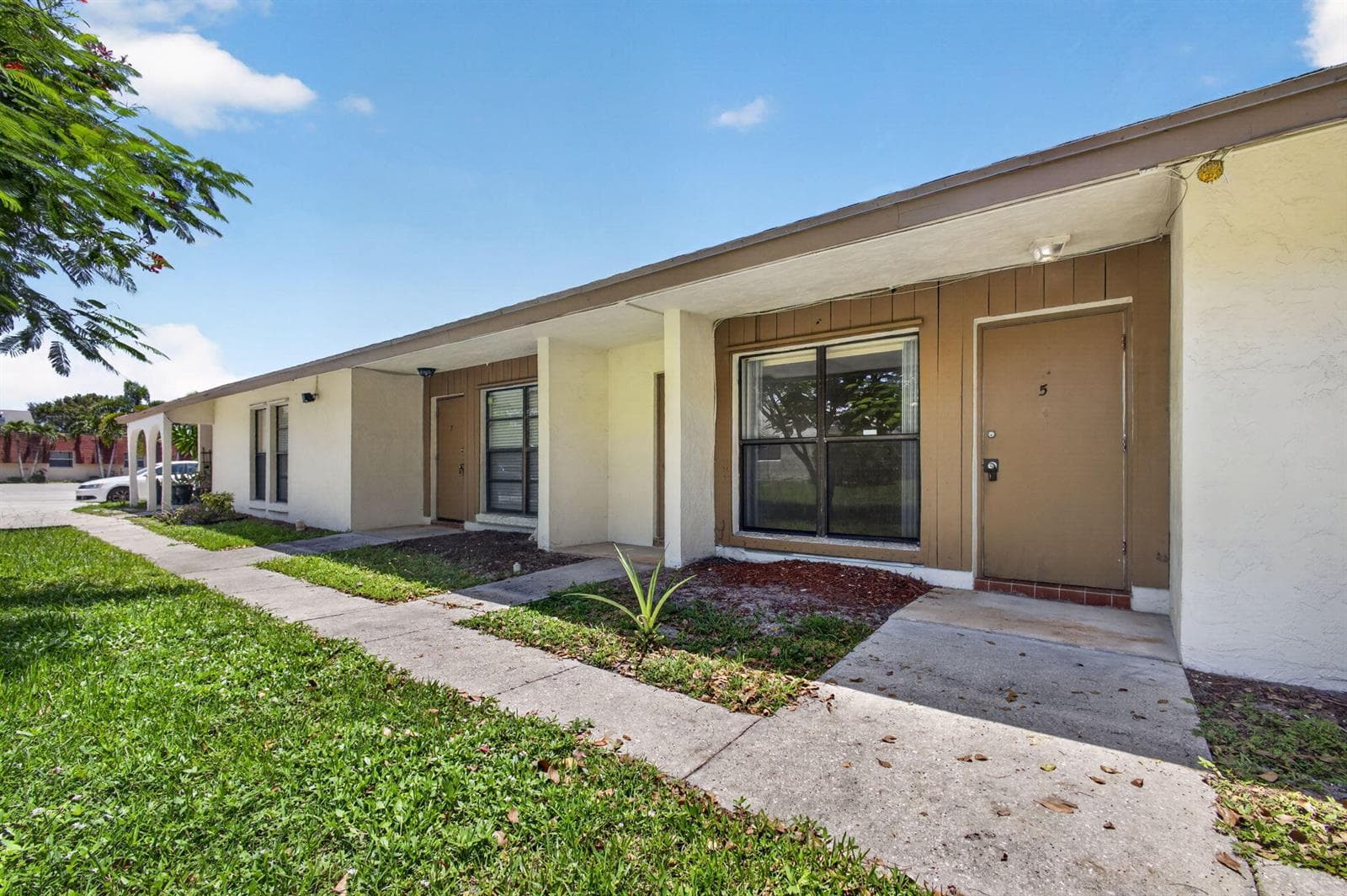 12395 Peconic Court, Wellington, FL 33414 photo 2
