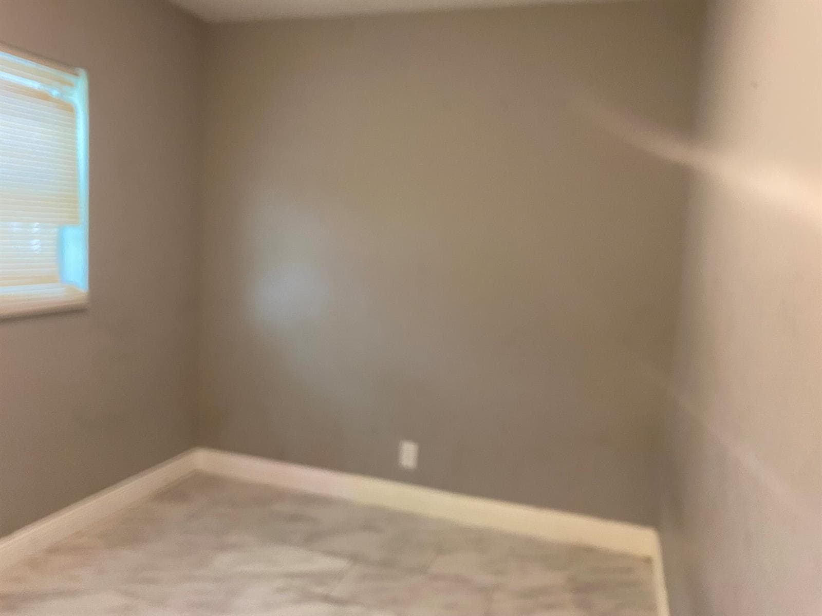 1751 LAUDERDALE MANOR Drive, Fort Lauderdale, FL 33311 photo 5