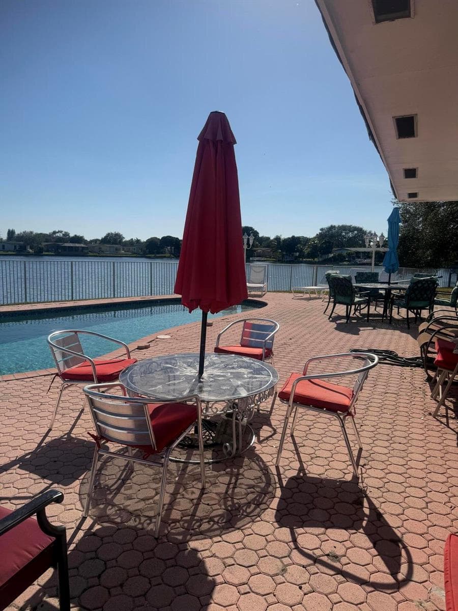 2181 NW 94TH Avenue, Pembroke Pines, FL 33024 photo 5